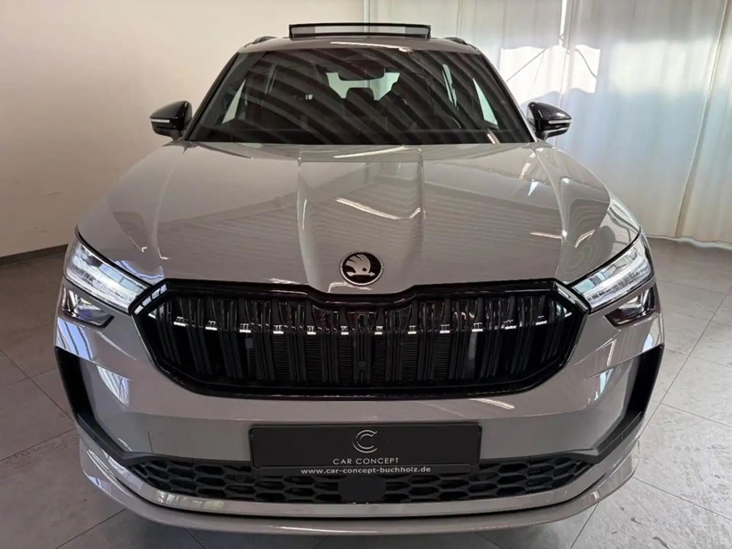 Skoda Kodiaq 1.5 TSI mHEV Sportline AHK PANO 7-SITZE Grau - 2