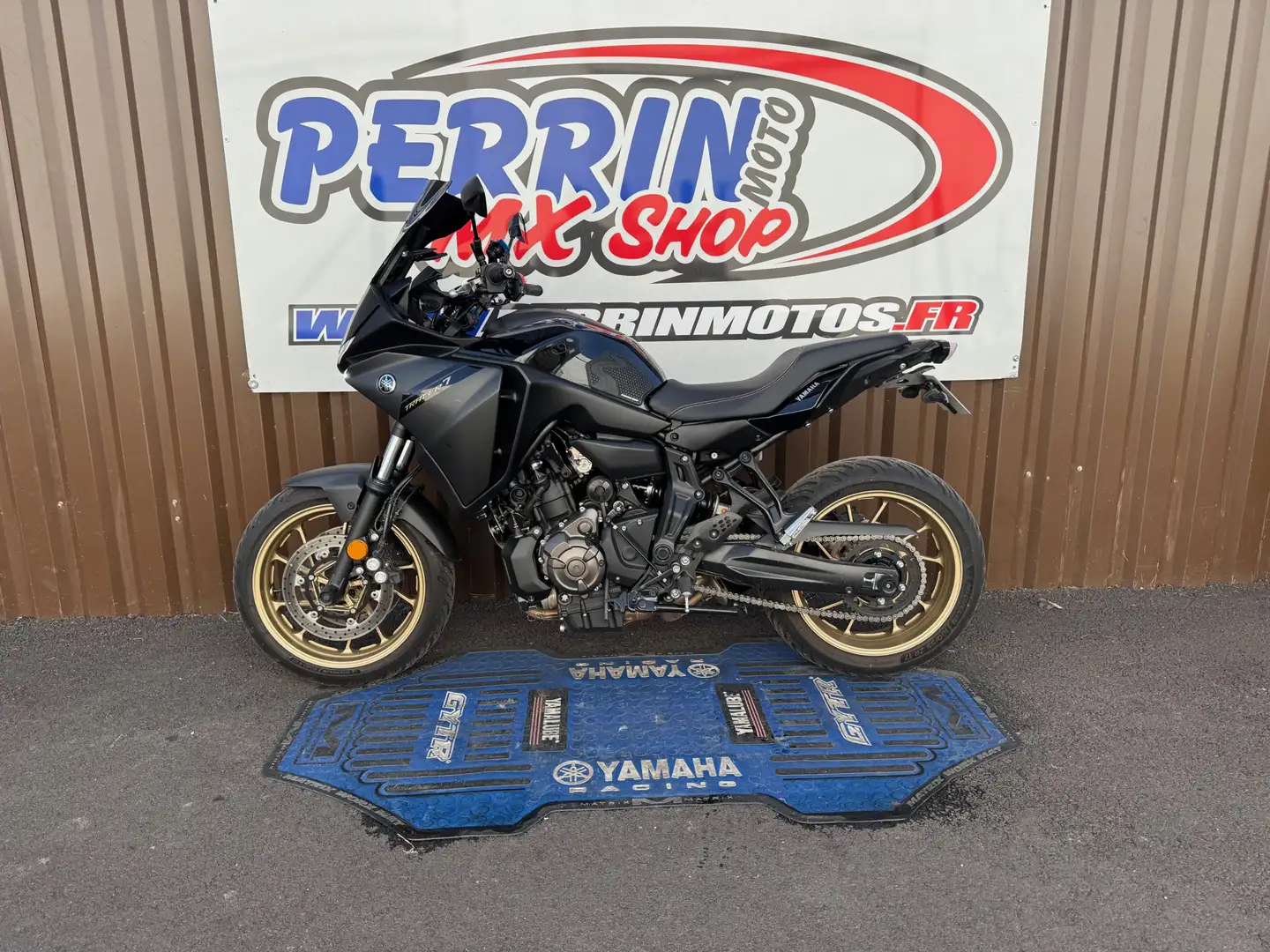 Yamaha Tracer 7 Noir - 1