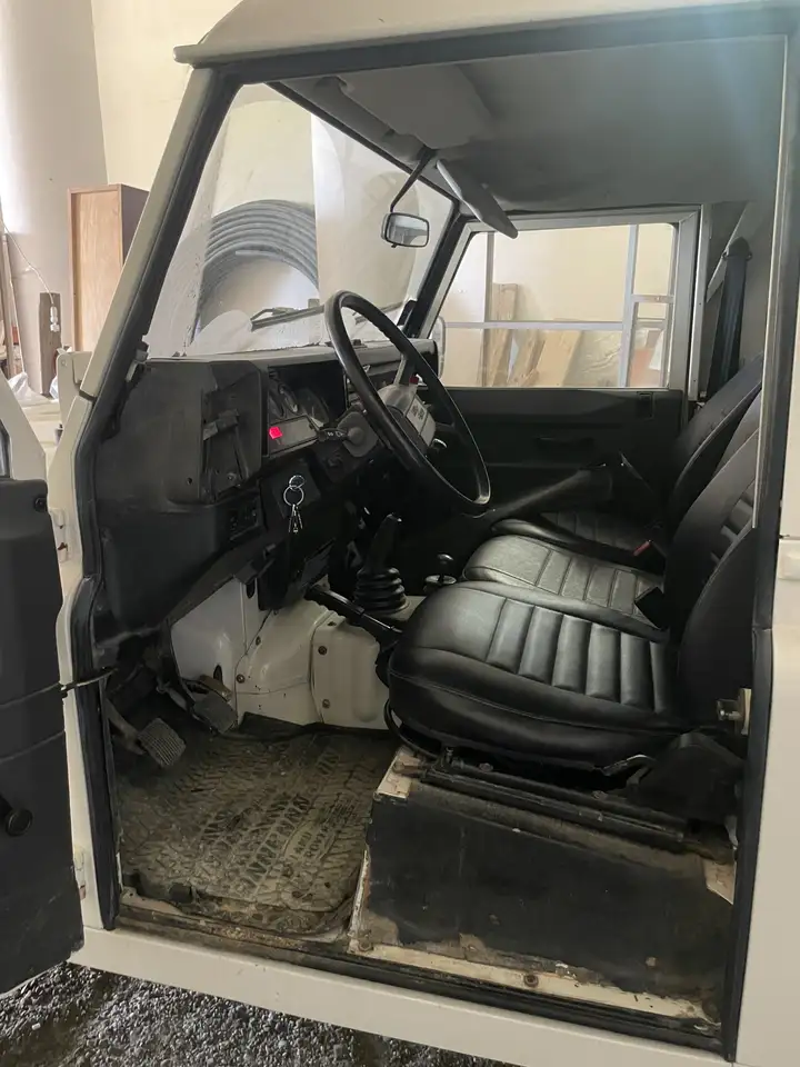 Land Rover Defender 90 2.5 td Hard Top, foto 4