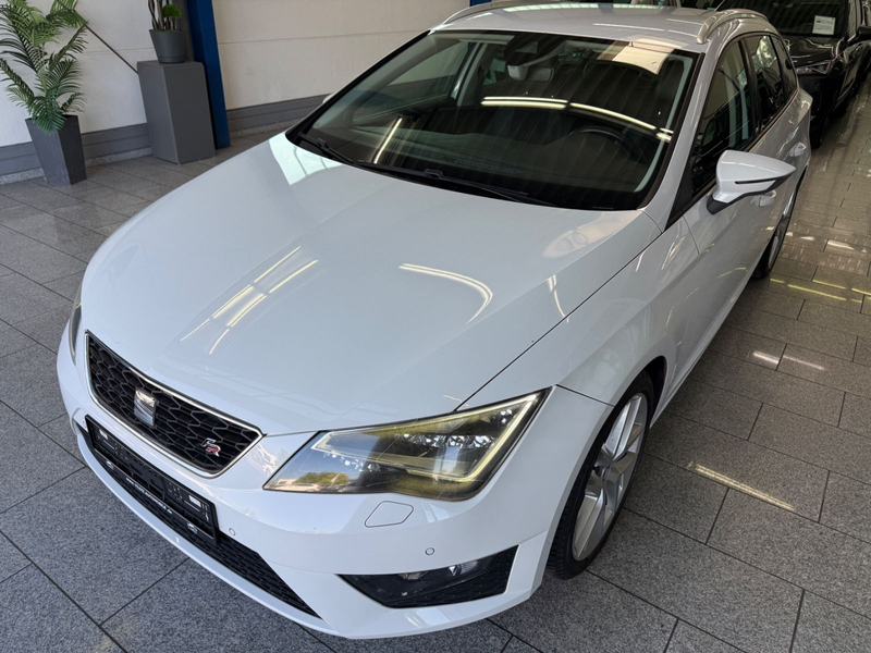 SEAT Leon 2.0 TDI*ST*FR*AUT*LED*CAM*SOUND*NAVI*ALCAN — photo 2