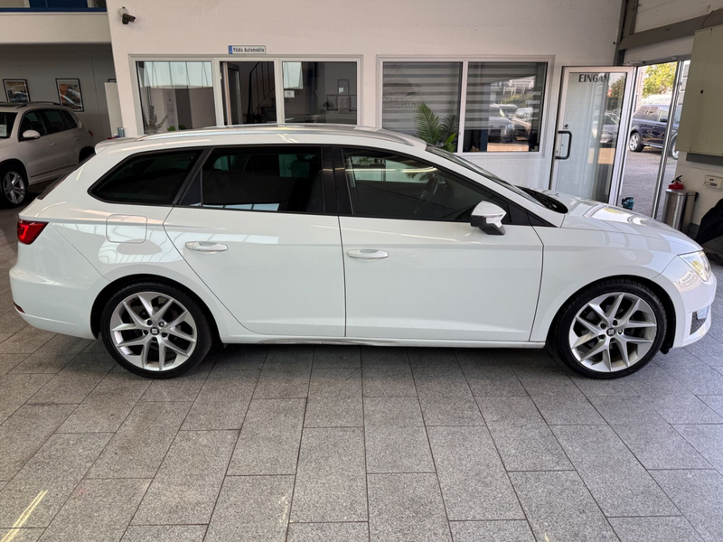 SEAT Leon 2.0 TDI*ST*FR*AUT*LED*CAM*SOUND*NAVI*ALCAN — photo 6