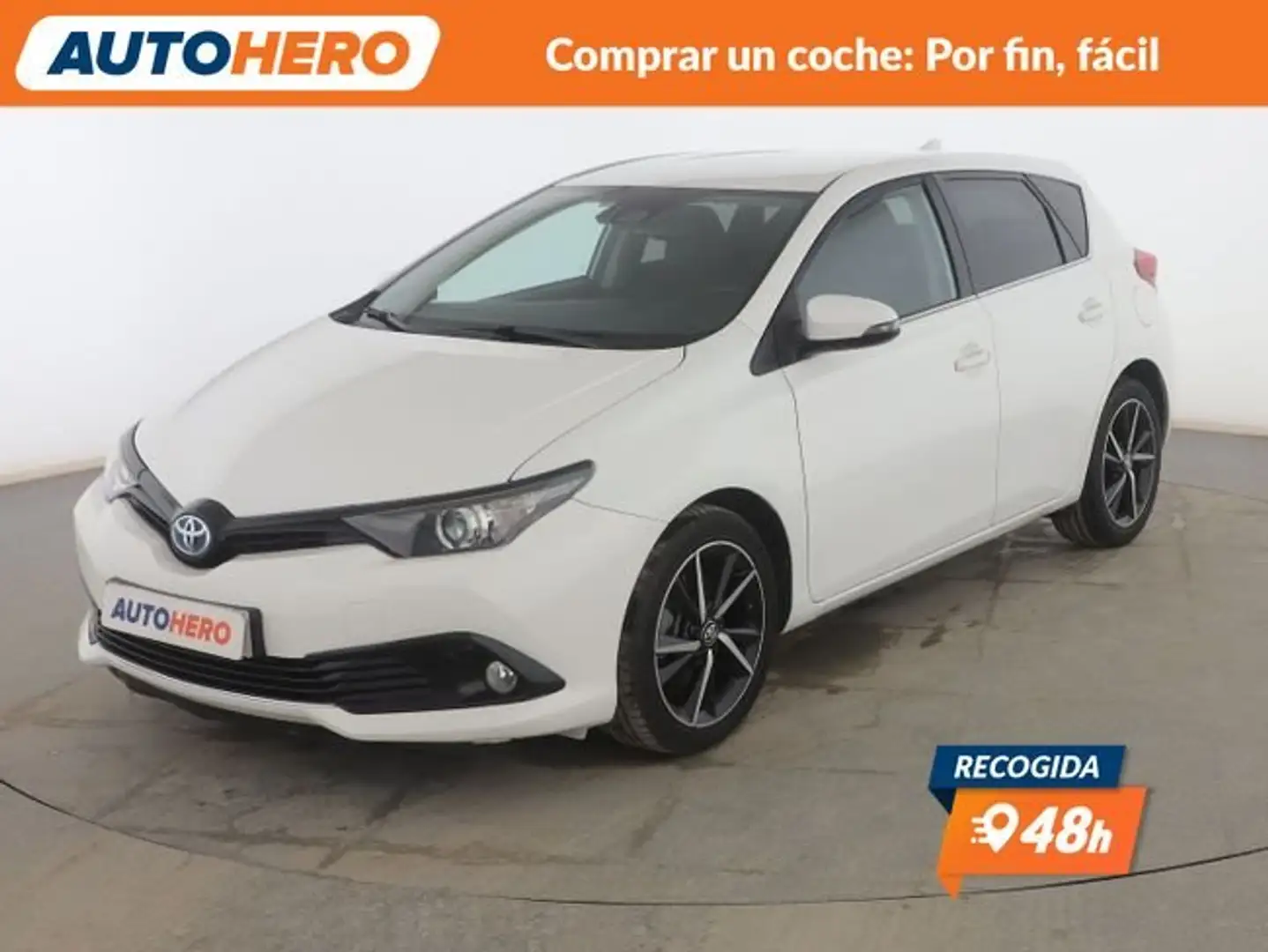 Toyota Auris 1.8 Hybrid Style Blanc - 1