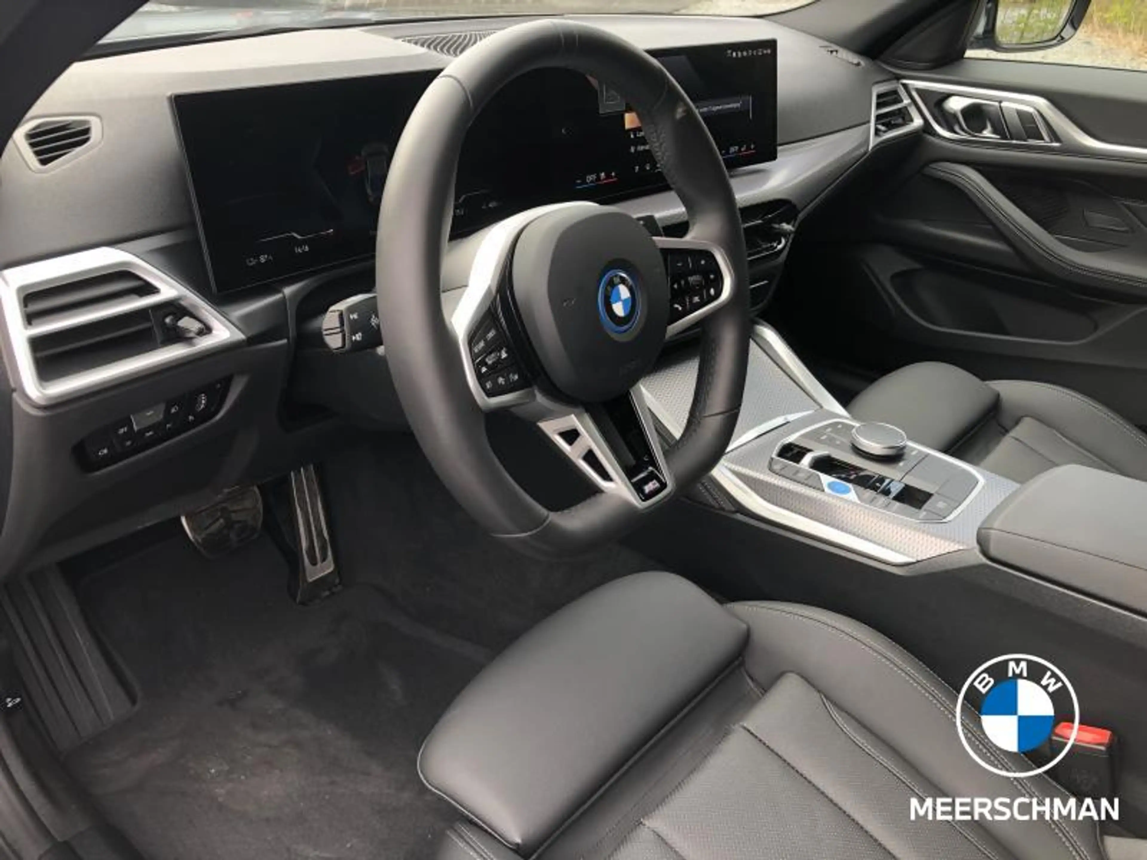 BMW i4 Msportpro matcolor actcruise comf cam hifi heateds — photo 5