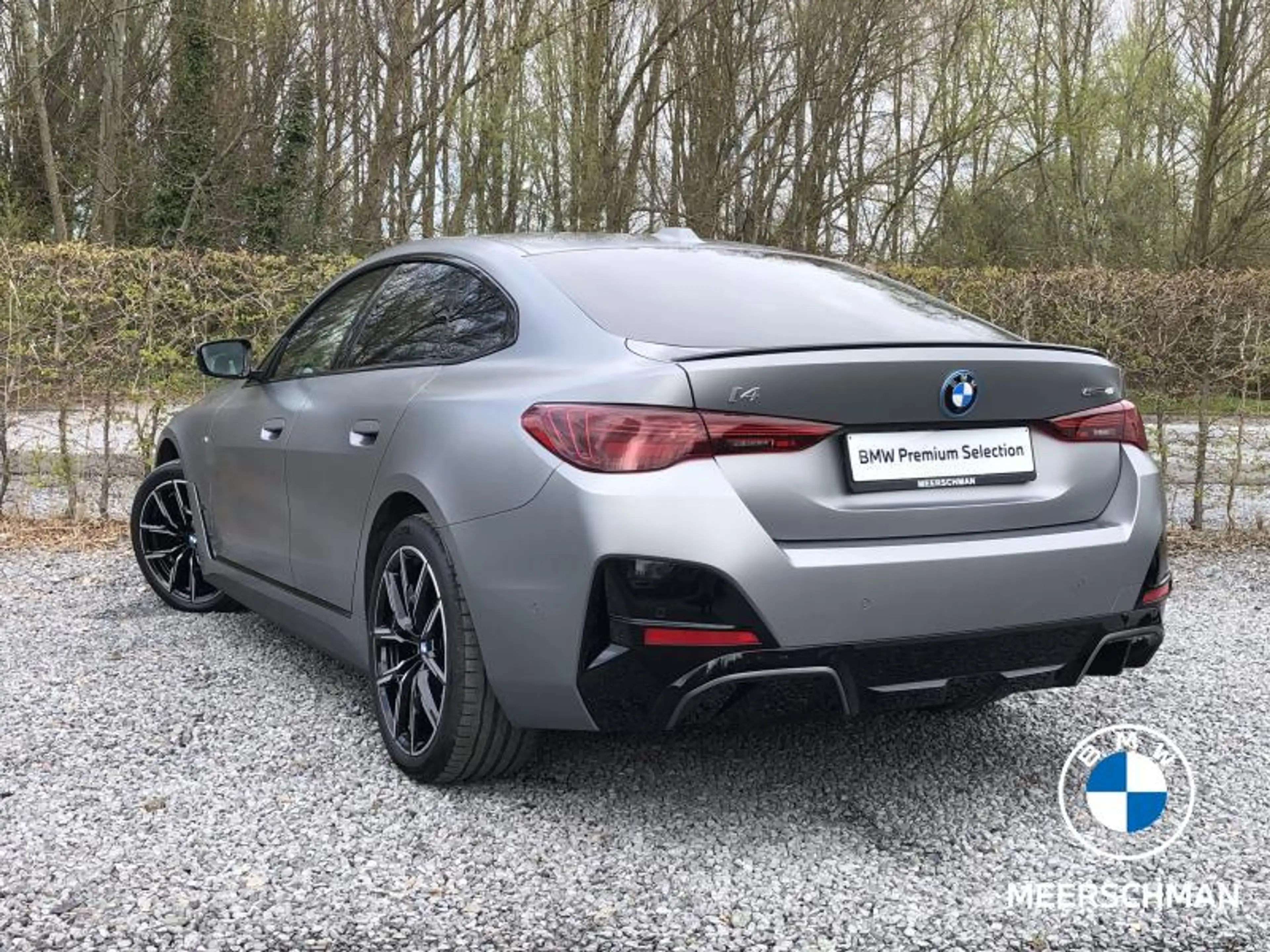 BMW i4 Msportpro matcolor actcruise comf cam hifi heateds — photo 4