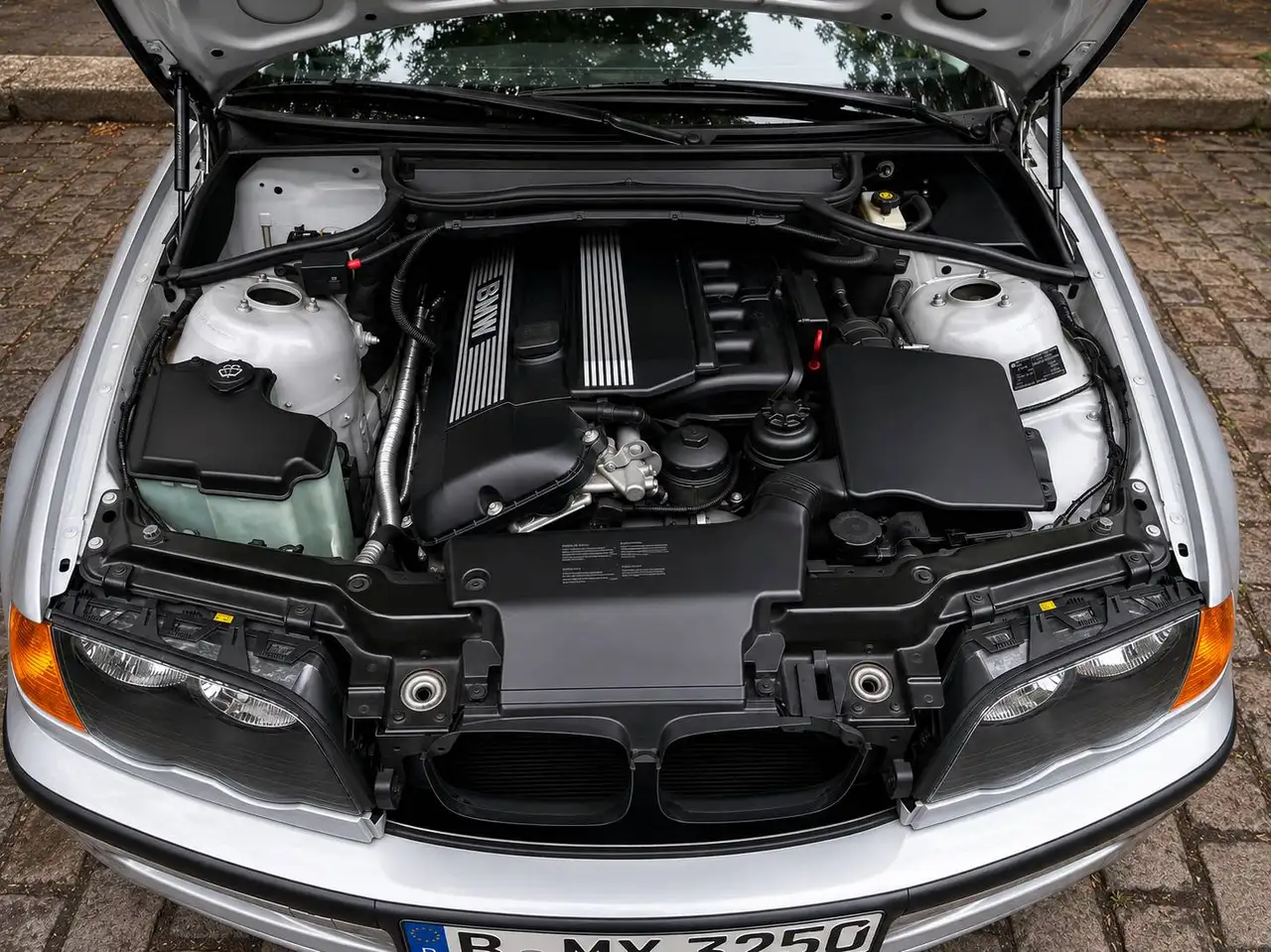 BMW 325i touring, foto 4