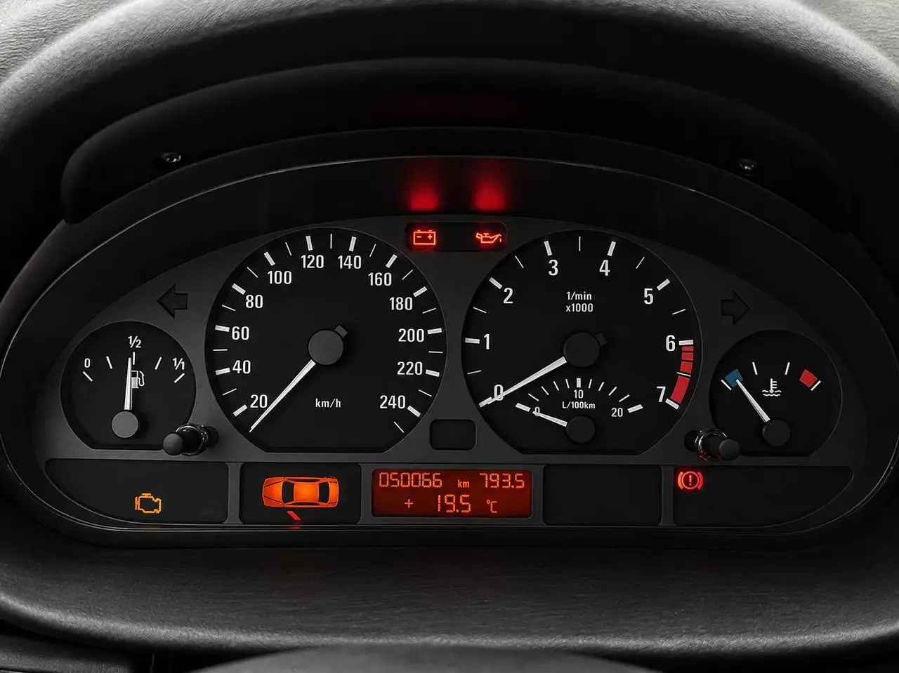 BMW 325i touring, foto 3