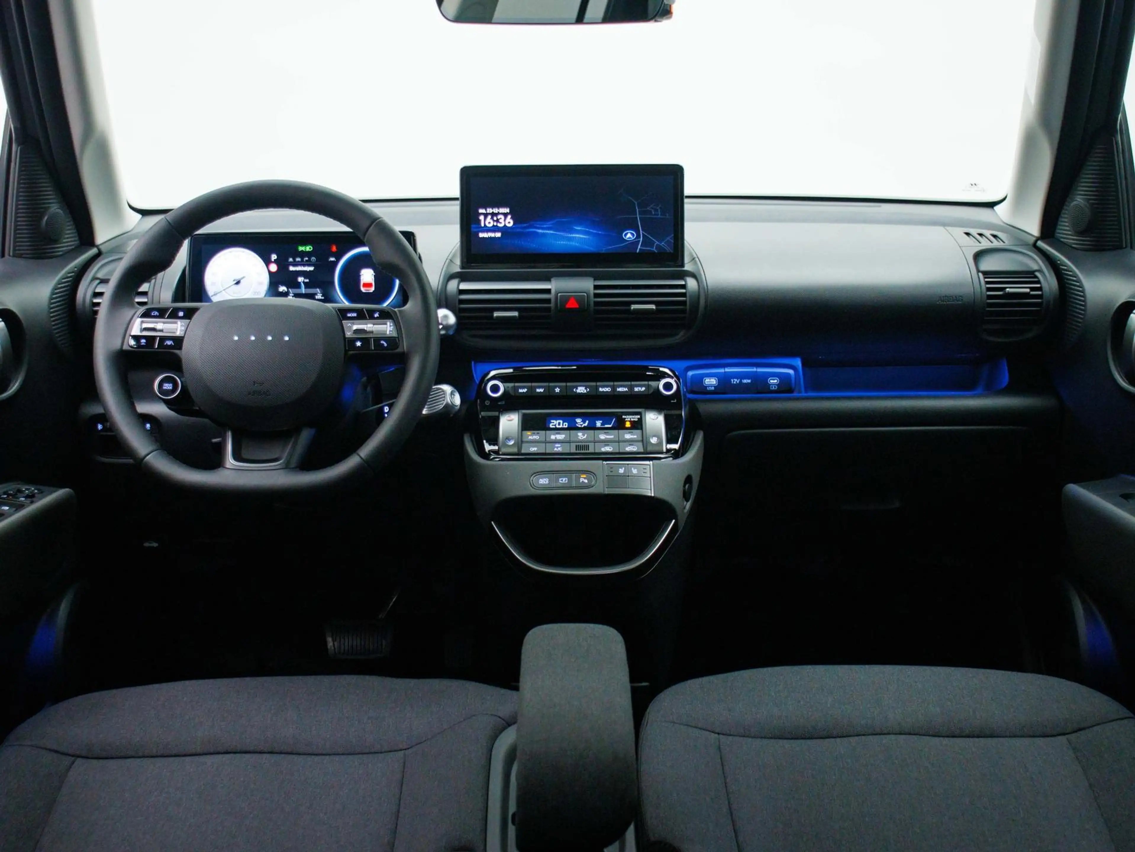 Hyundai Inster Evolve 49 kWh ACC / PDC V&H + 360 Kamera Keyles... — photo 7