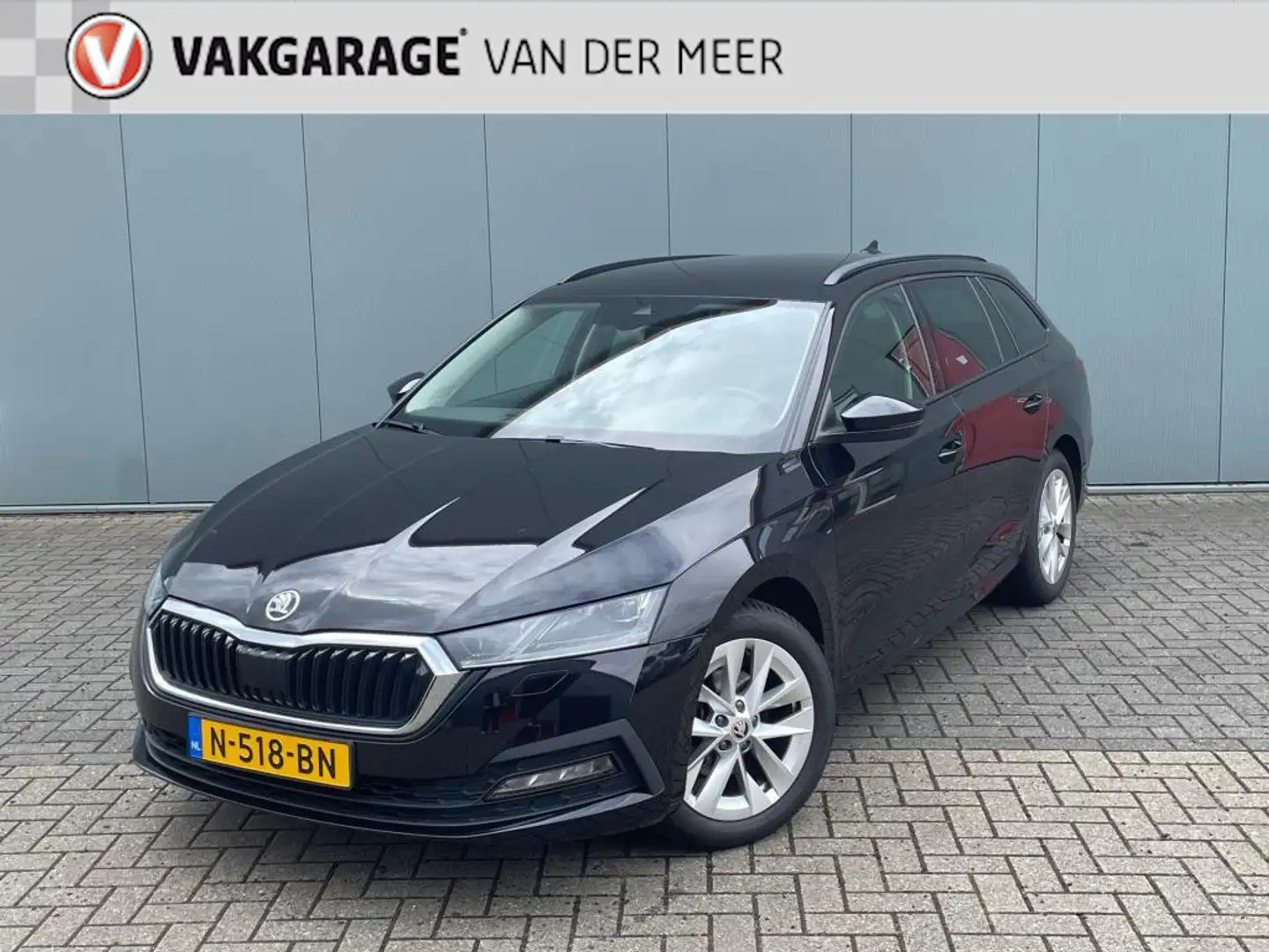Skoda Octavia Combi 1.5 TSI STUURVERW. | STOELVERW. V+A | 150PK Noir - 1