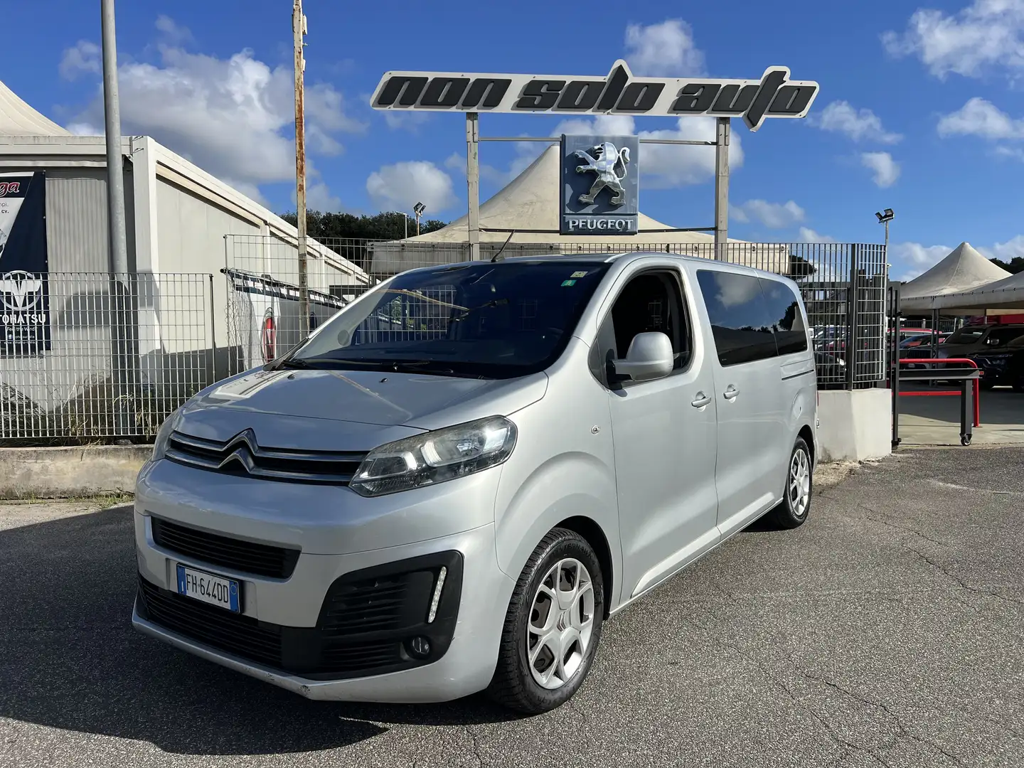 Citroen Spacetourer BLUEHDI 180 EAT6 BUSINESS 9 POSTI Grijs - 1