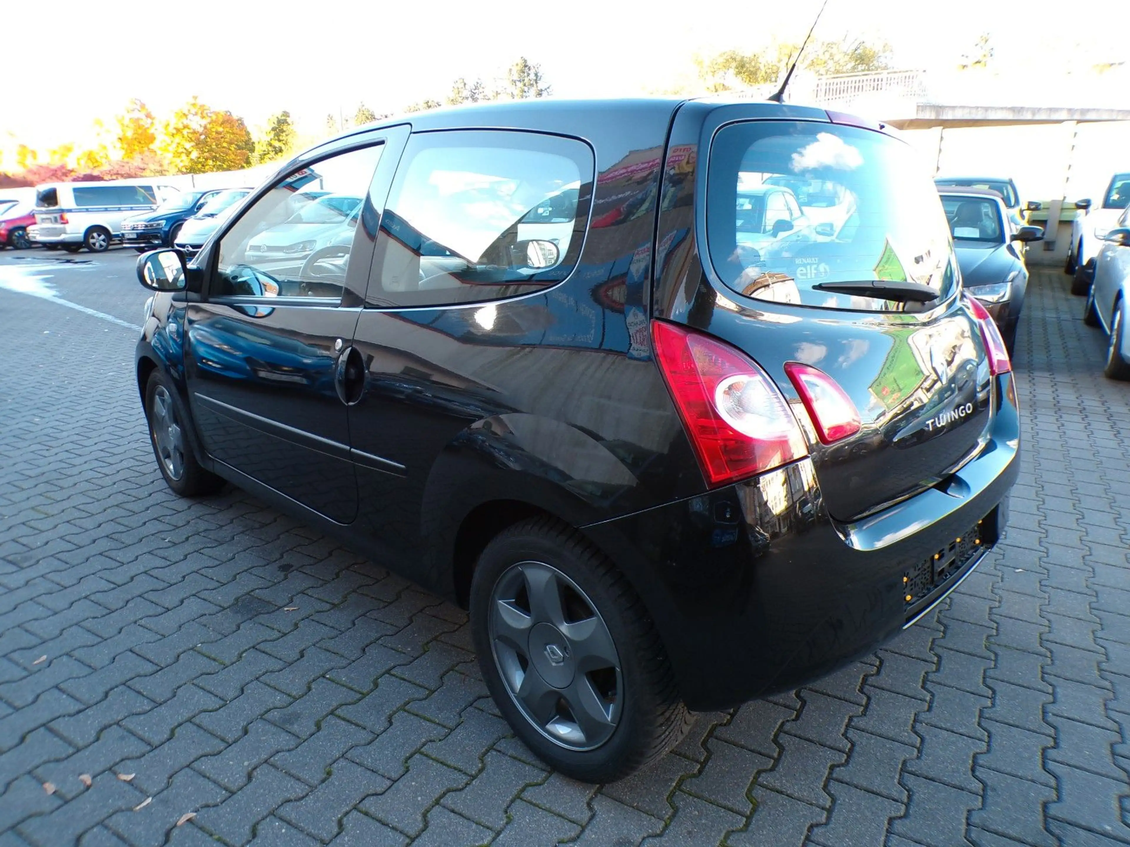 Renault Twingo 1.2 16V 75 AUTOMATIK — photo 6