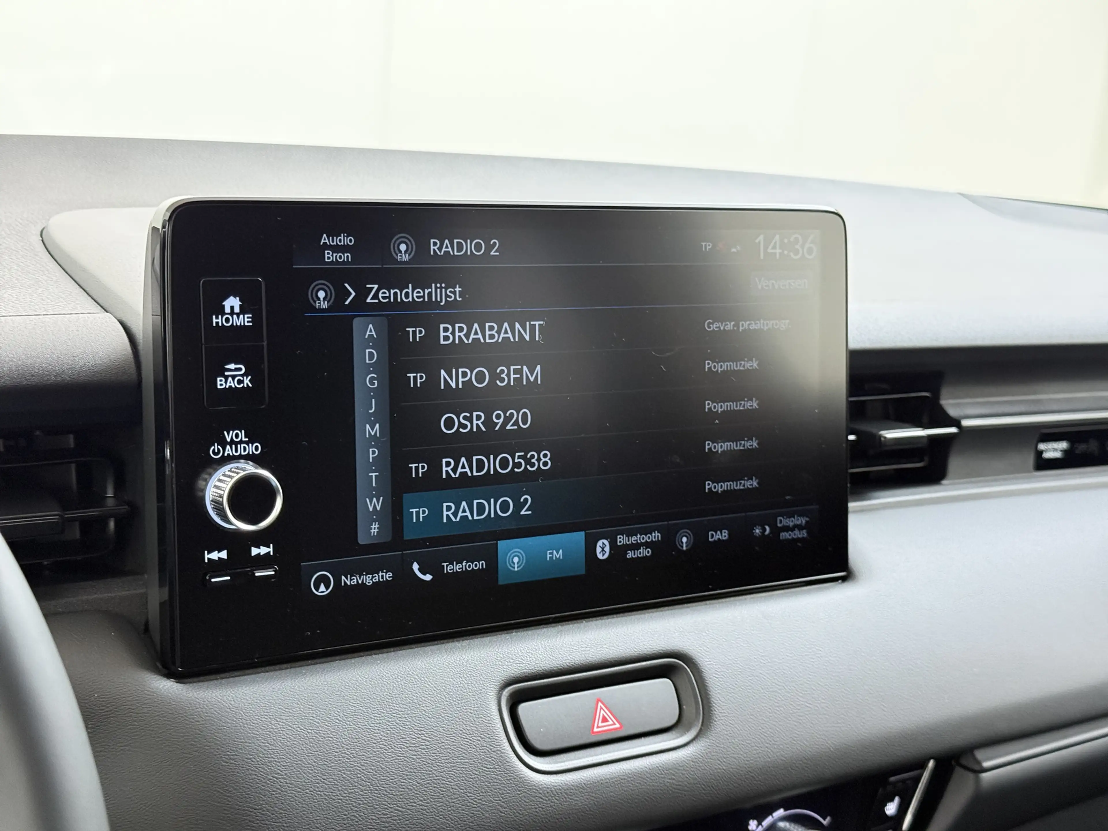 Honda HR-V 1.5 e:HEV i-MMD 131pk CVT Elegance — photo 35