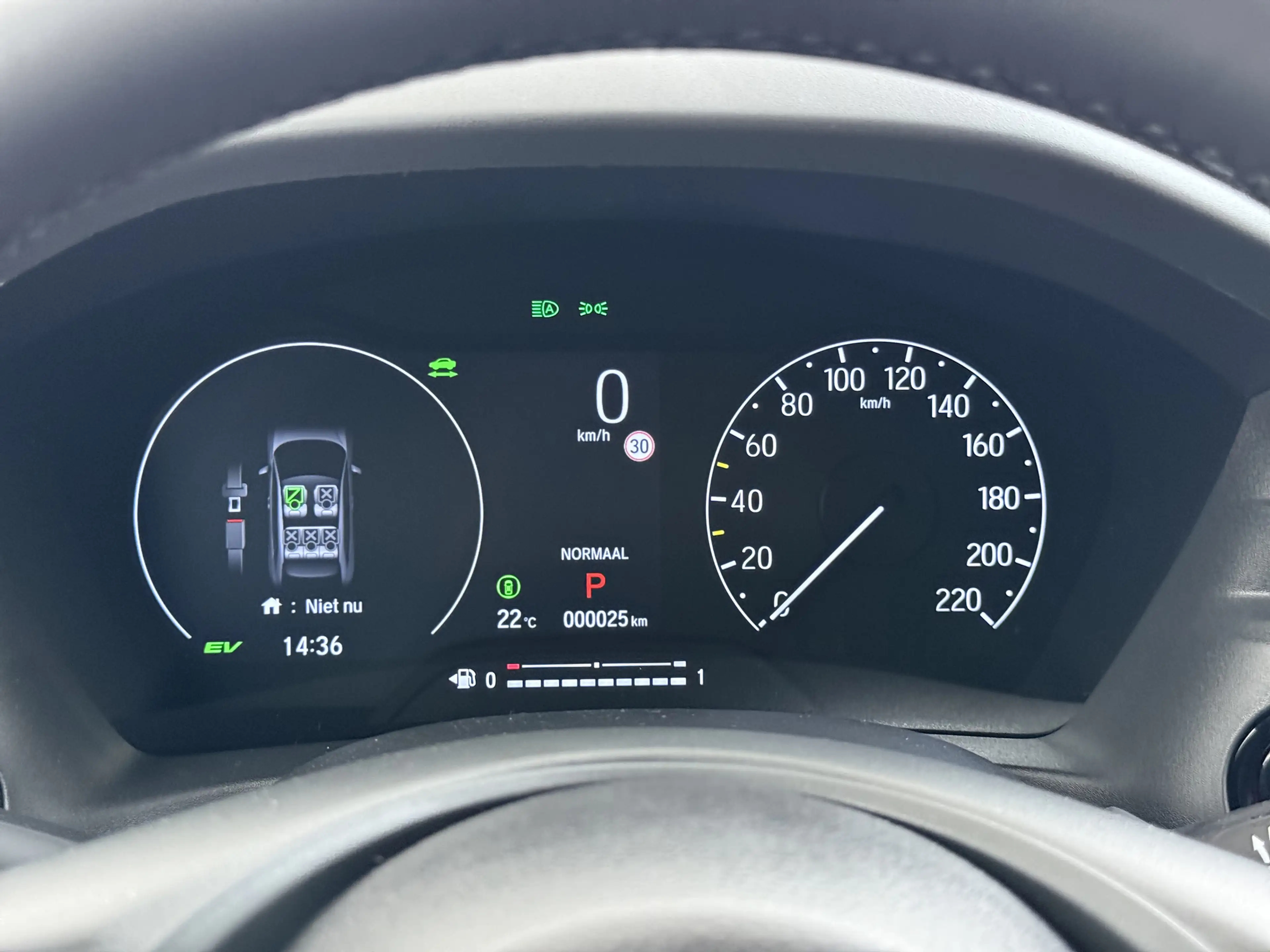 Honda HR-V 1.5 e:HEV i-MMD 131pk CVT Elegance — photo 29