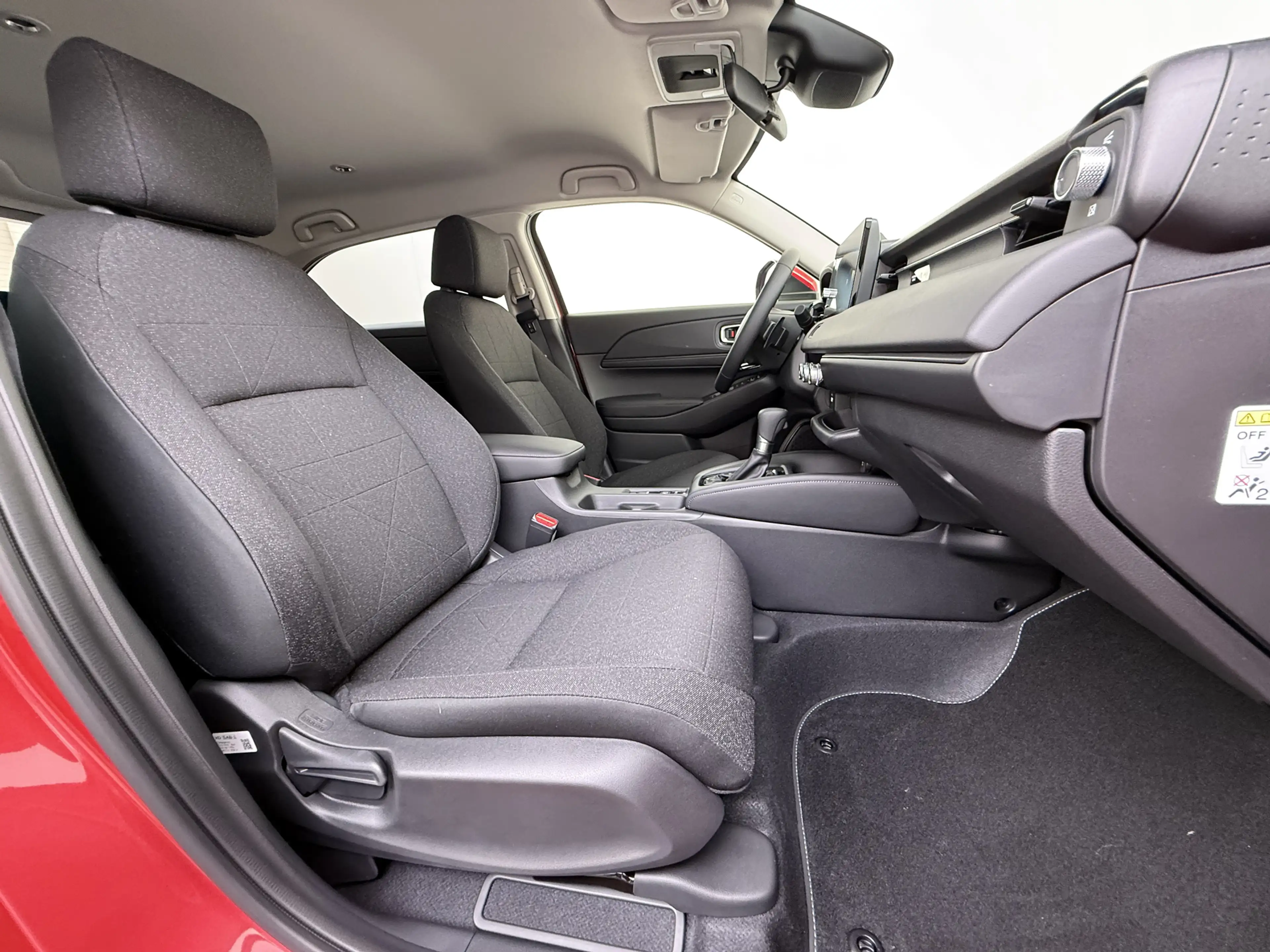 Honda HR-V 1.5 e:HEV i-MMD 131pk CVT Elegance — photo 41
