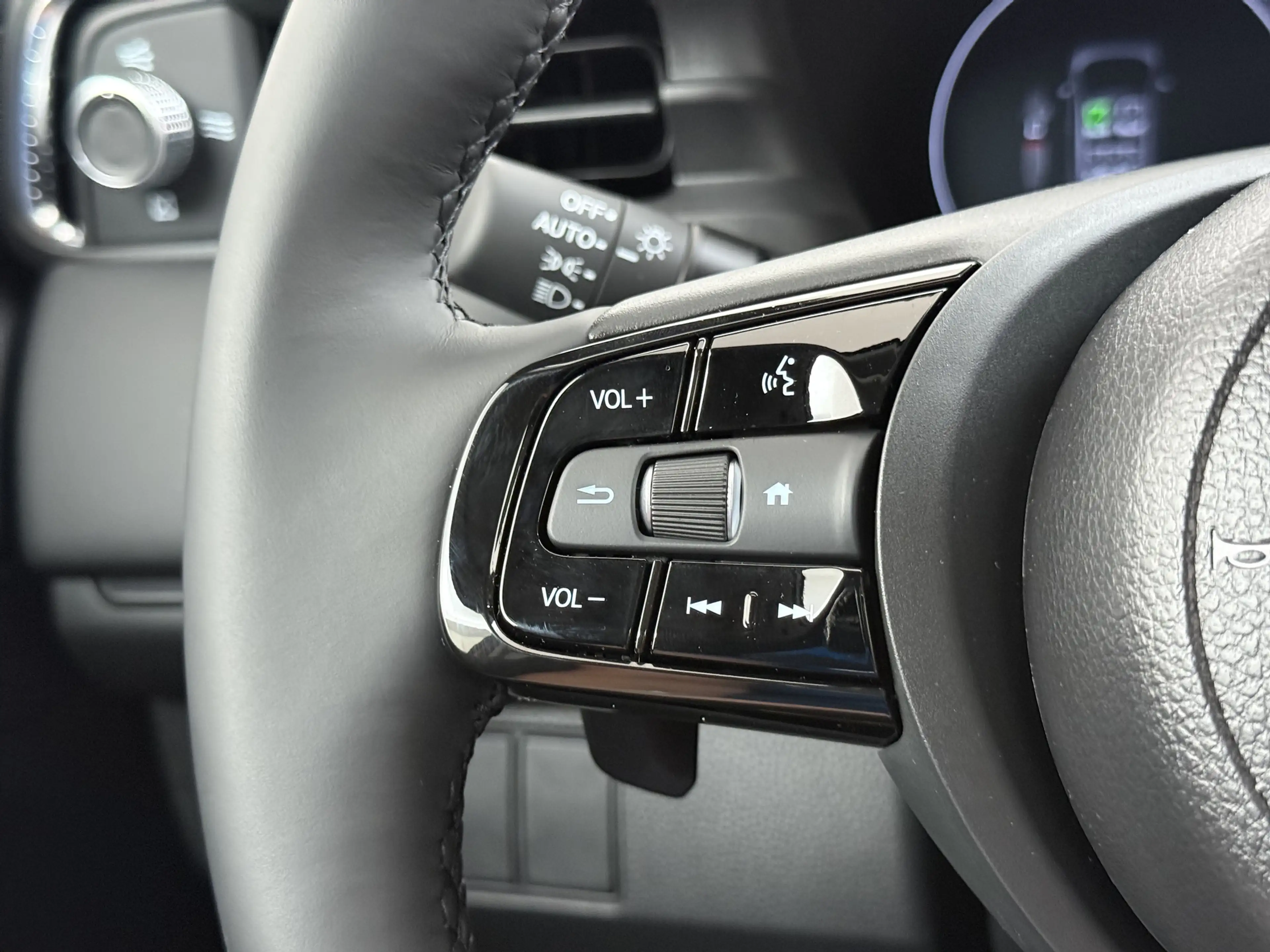 Honda HR-V 1.5 e:HEV i-MMD 131pk CVT Elegance — photo 27