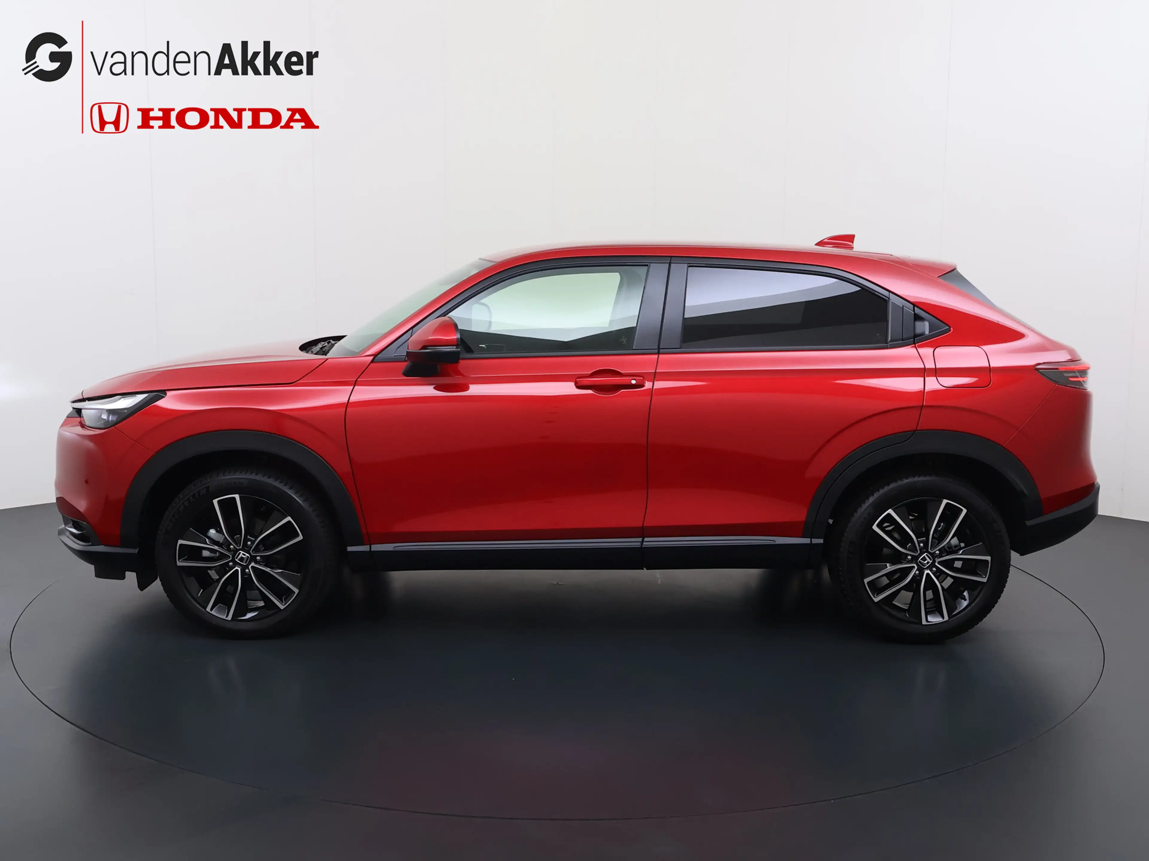 Honda HR-V 1.5 e:HEV i-MMD 131pk CVT Elegance — photo 2