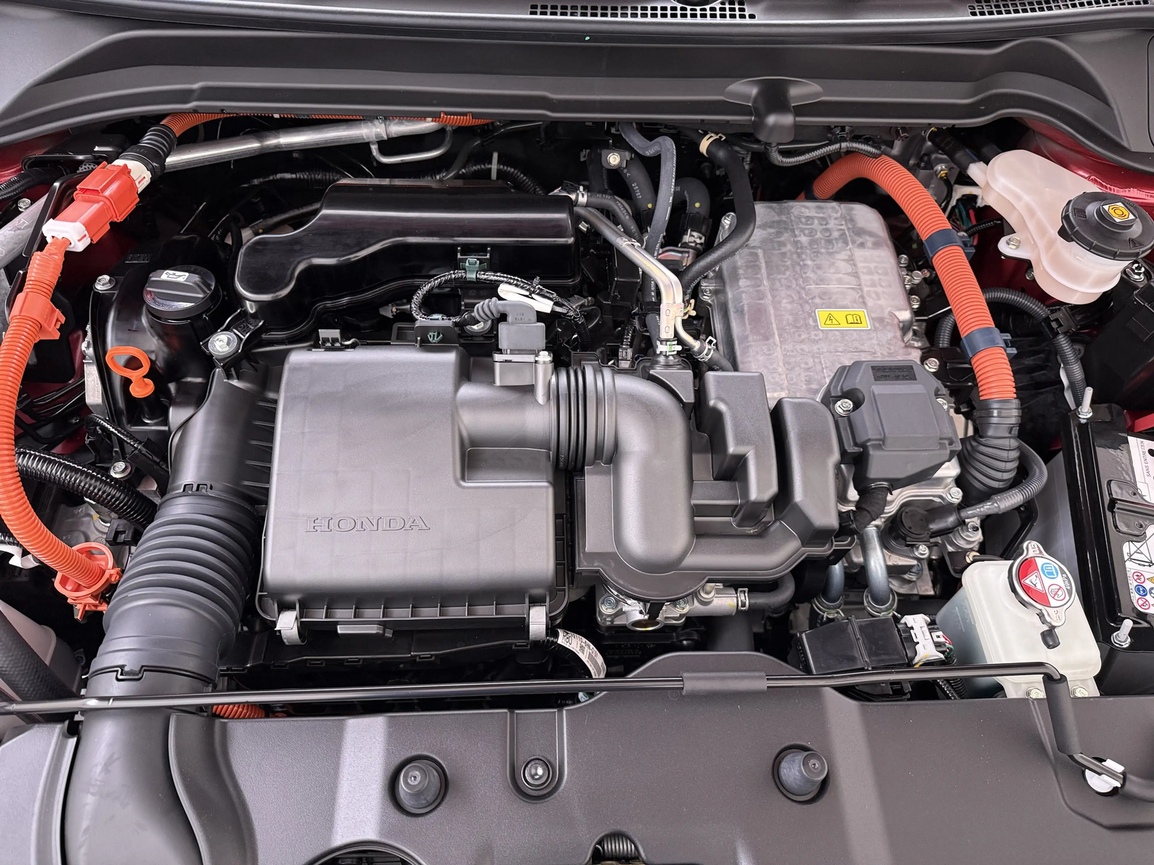 Honda HR-V 1.5 e:HEV i-MMD 131pk CVT Elegance — photo 14