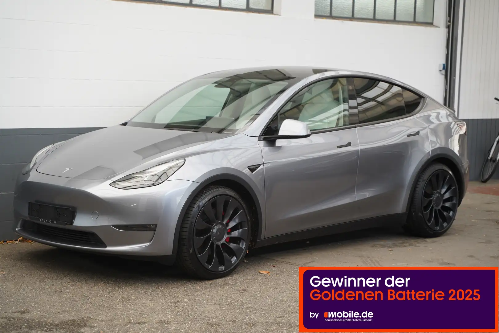 Tesla Model Y Performance *AHK*FSD full self drive* Silver - 1