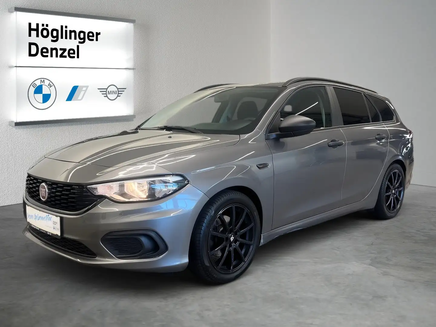 Fiat Tipo 1,4 95 Pop Grau - 2