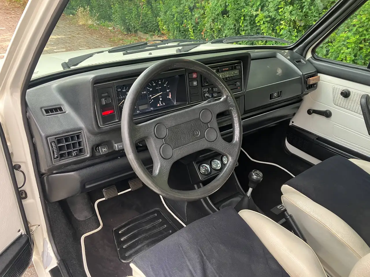 Volkswagen Golf 1.8, foto 11