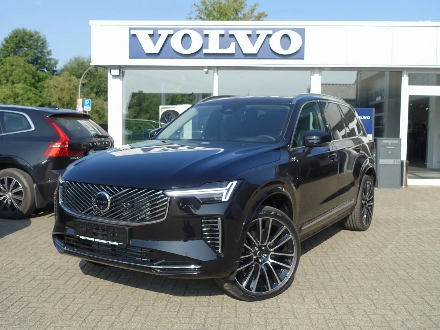 Volvo XC90 T8 AWD Ultra Bright Leasing ab € 830,-mtl. Nero - 1