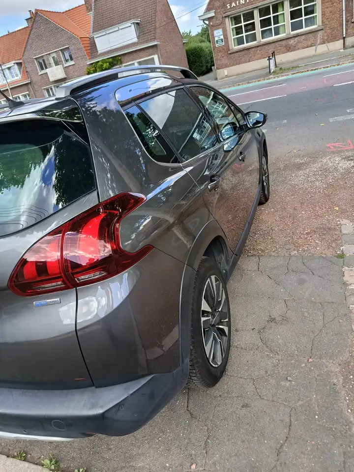 Peugeot 2008 2008 — photo 6