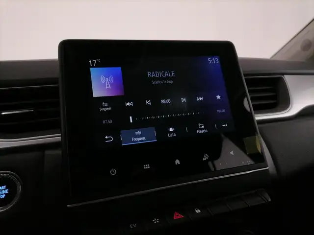 Renault Captur view 15
