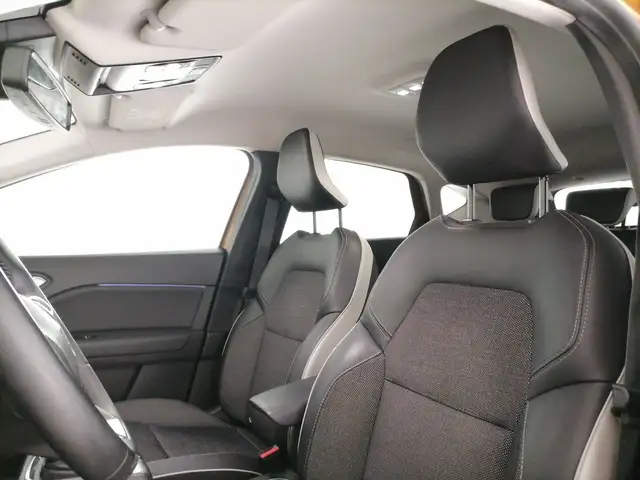 Renault Captur view 12