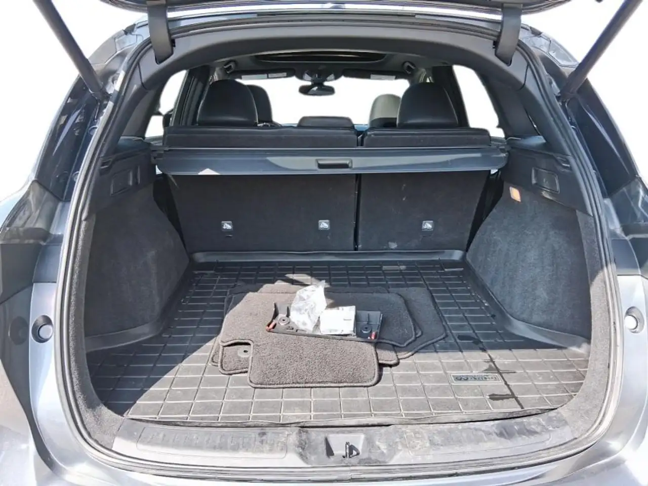 Infiniti QX50 снимка Infiniti QX50