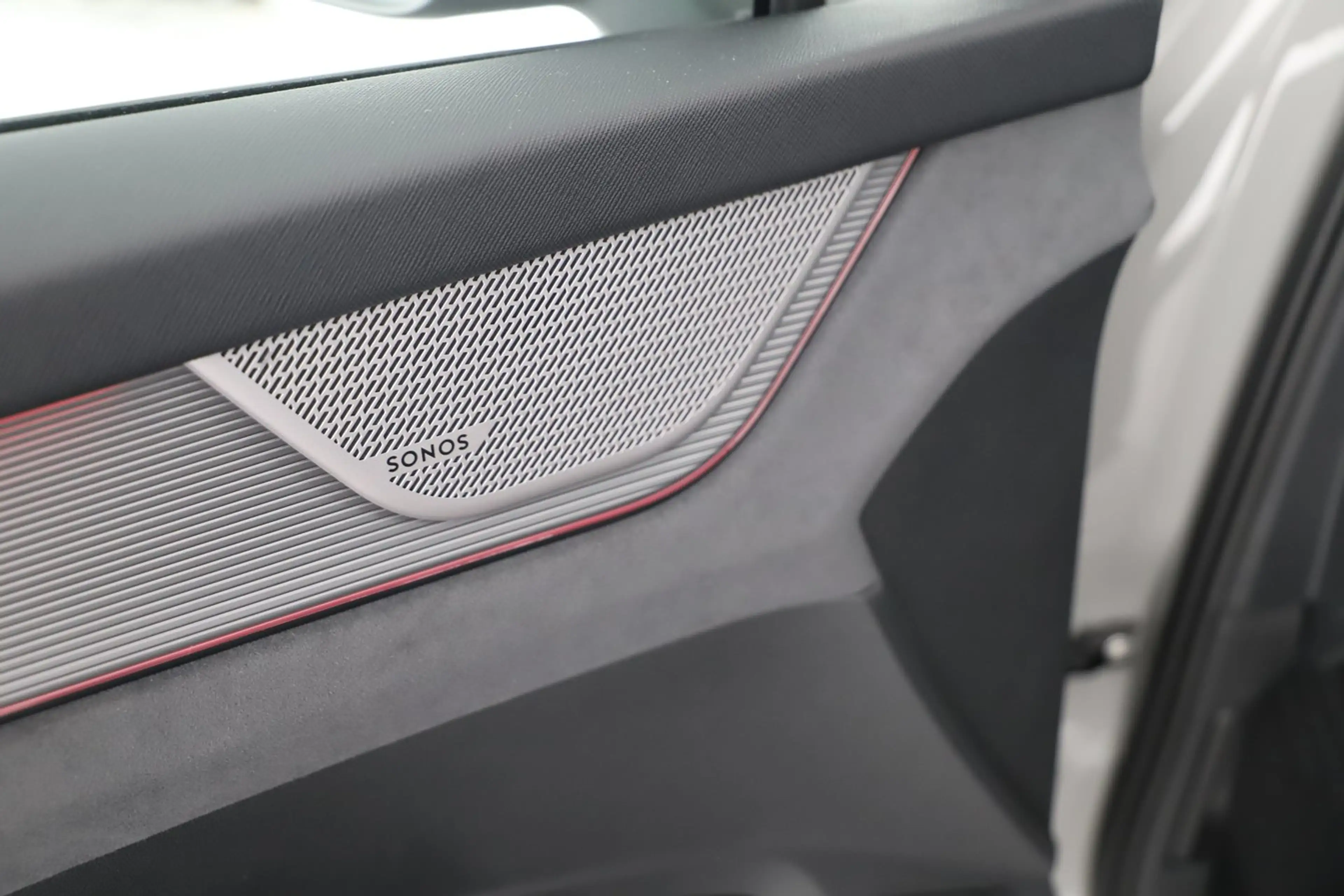 Skoda Peaq Sportline 90x — photo 12