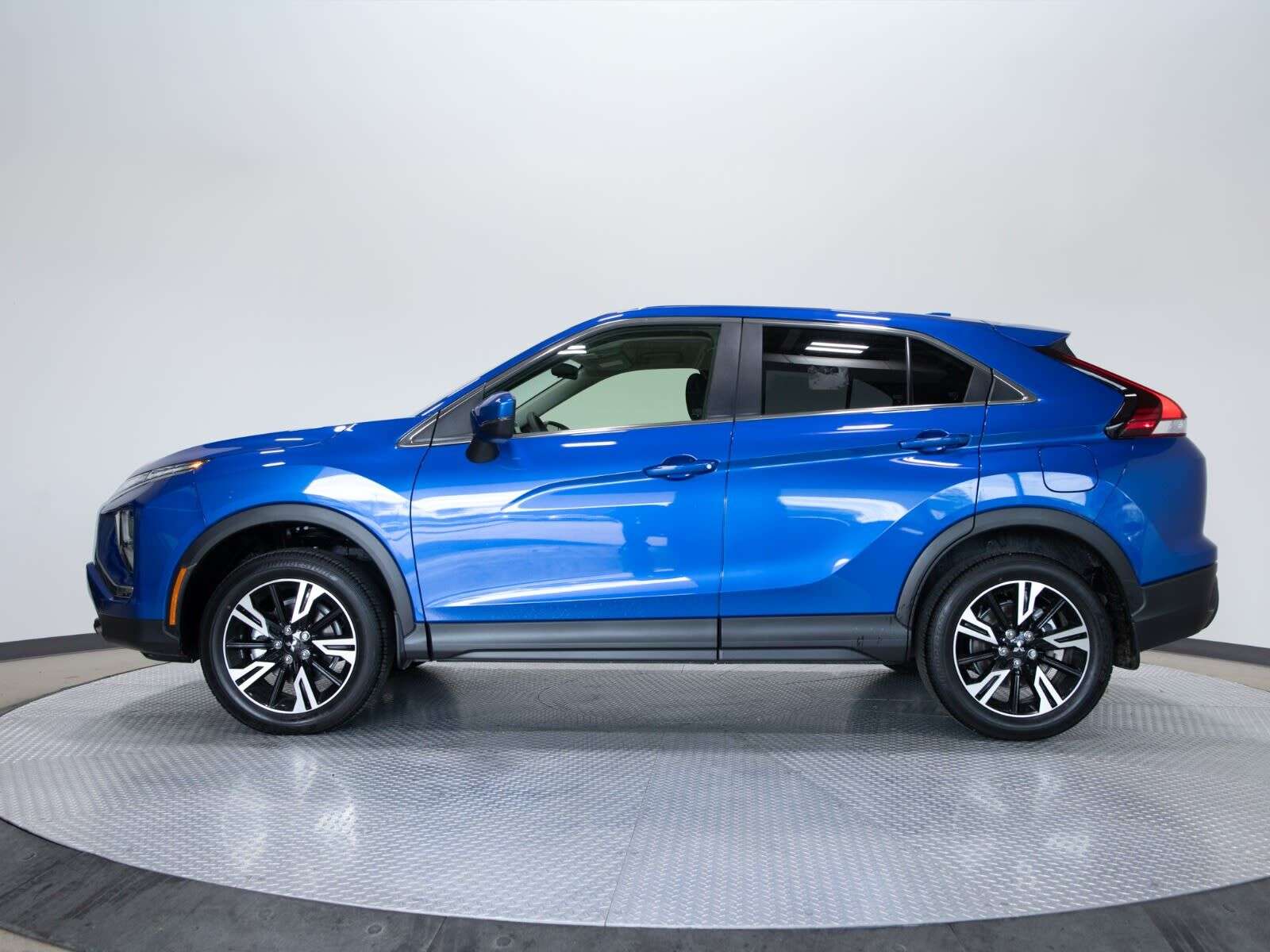 2026 Mitsubishi Eclipse Cross ES AWD / NO ACCIDENTS — снимка 1