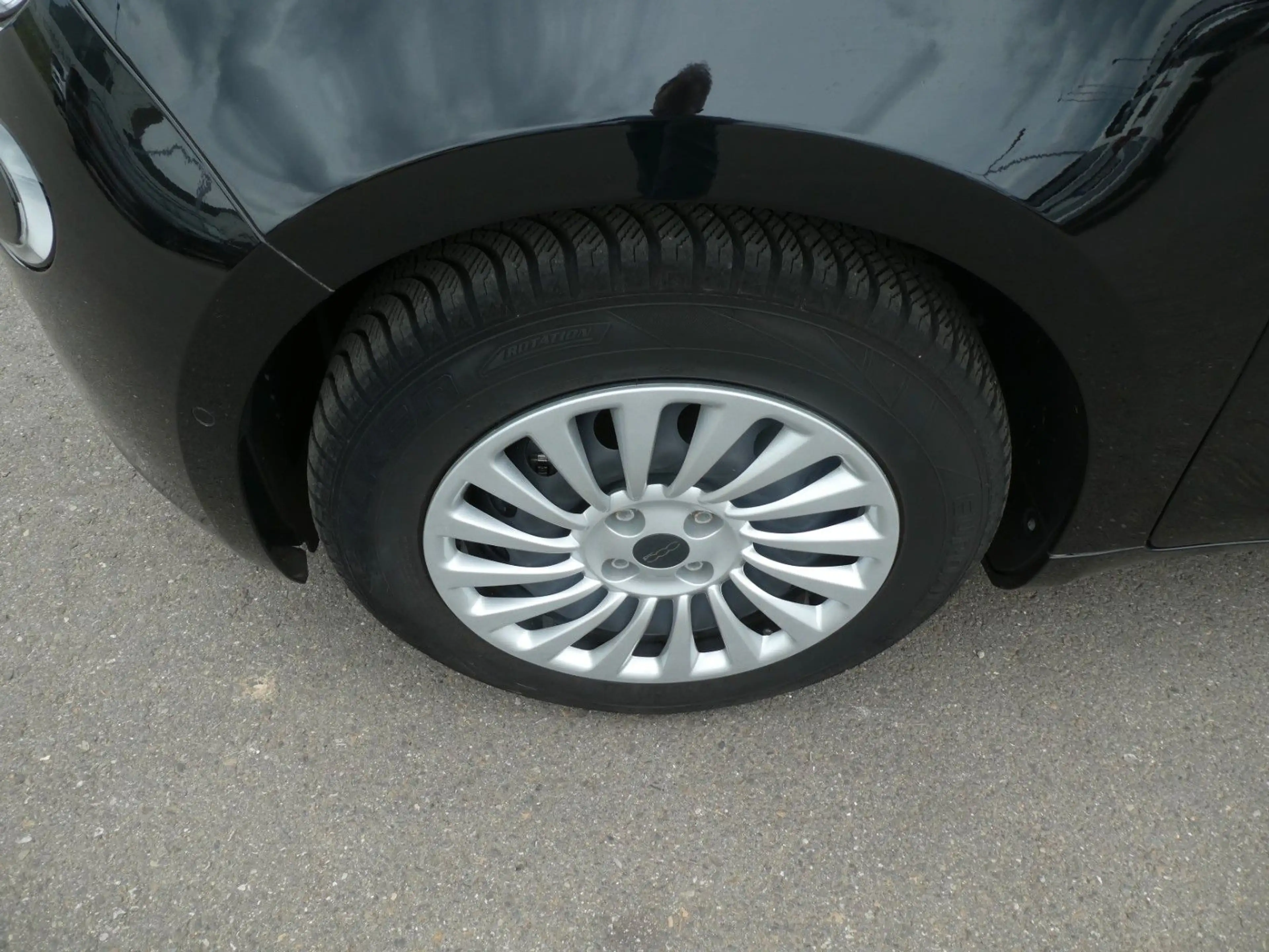 Fiat 500e 500 e Basis Klima, SHZ, PDC, Kamera — photo 7