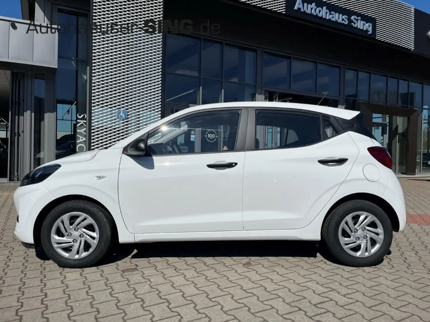 Hyundai i10 Klima Navi Tempomat LED Kamera Spurhalteass. Weiß - 2