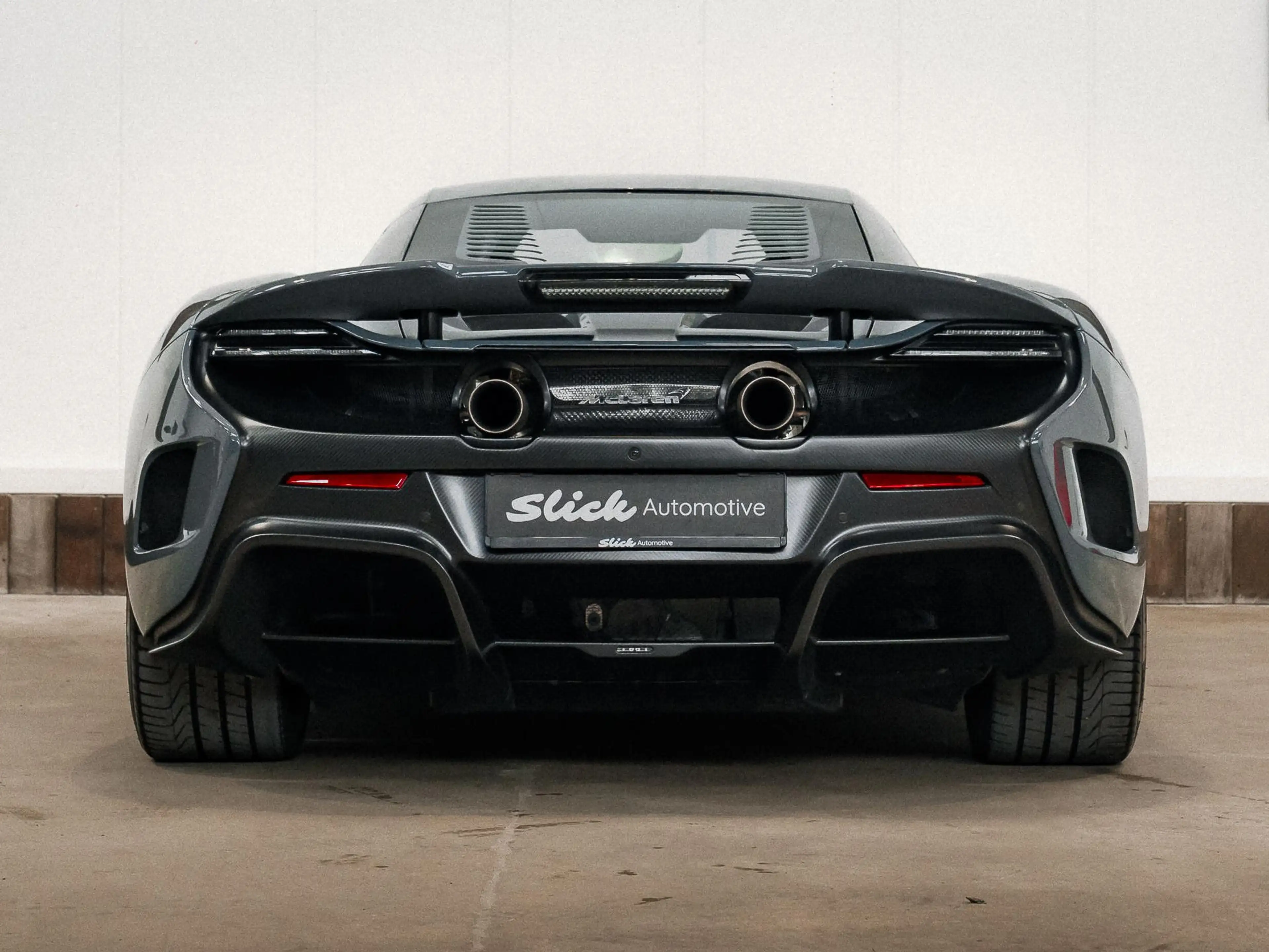 McLaren 675LT 1 of 500 / Lift / Carbon — photo 4