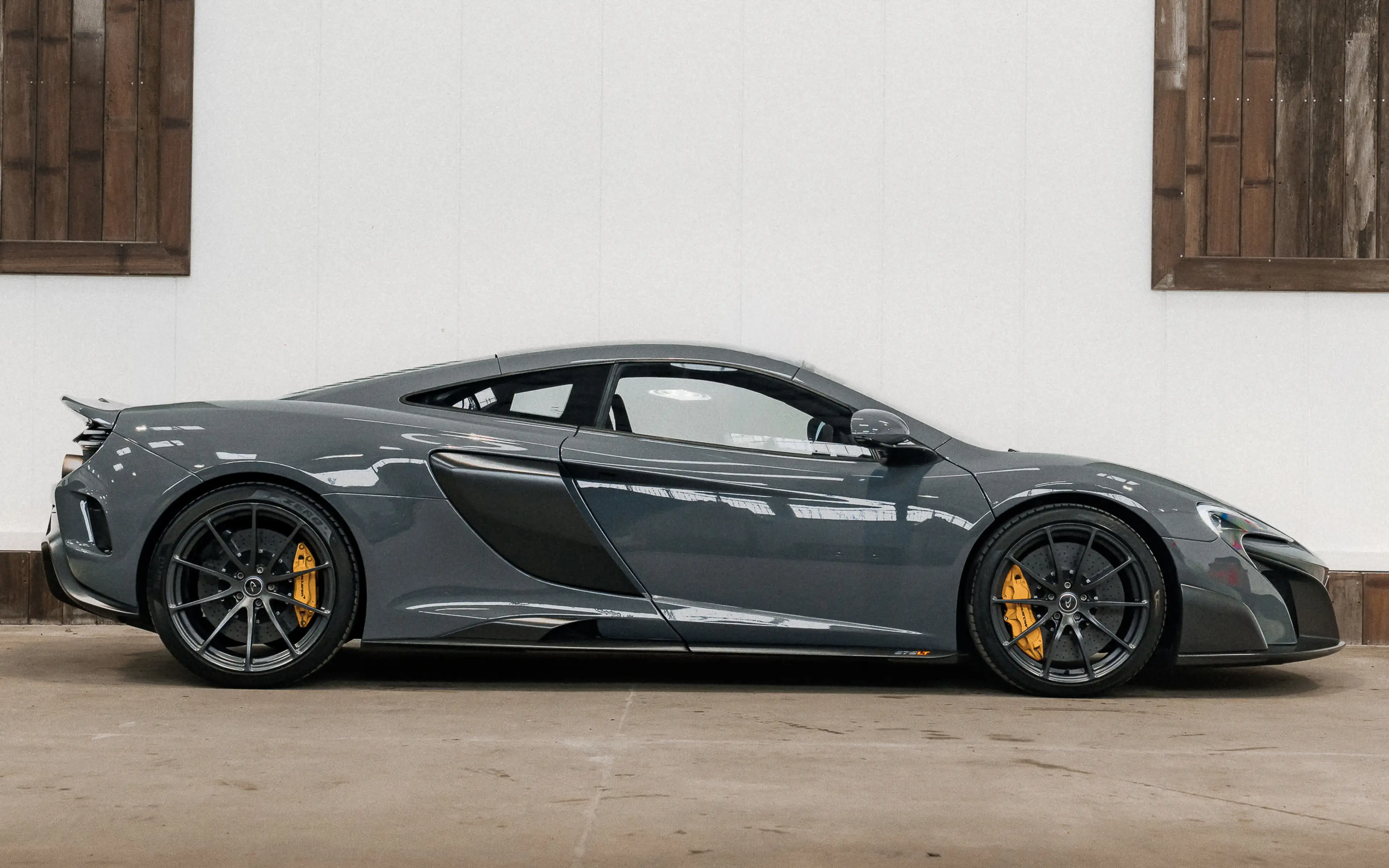 McLaren 675LT 1 of 500 / Lift / Carbon — photo 6