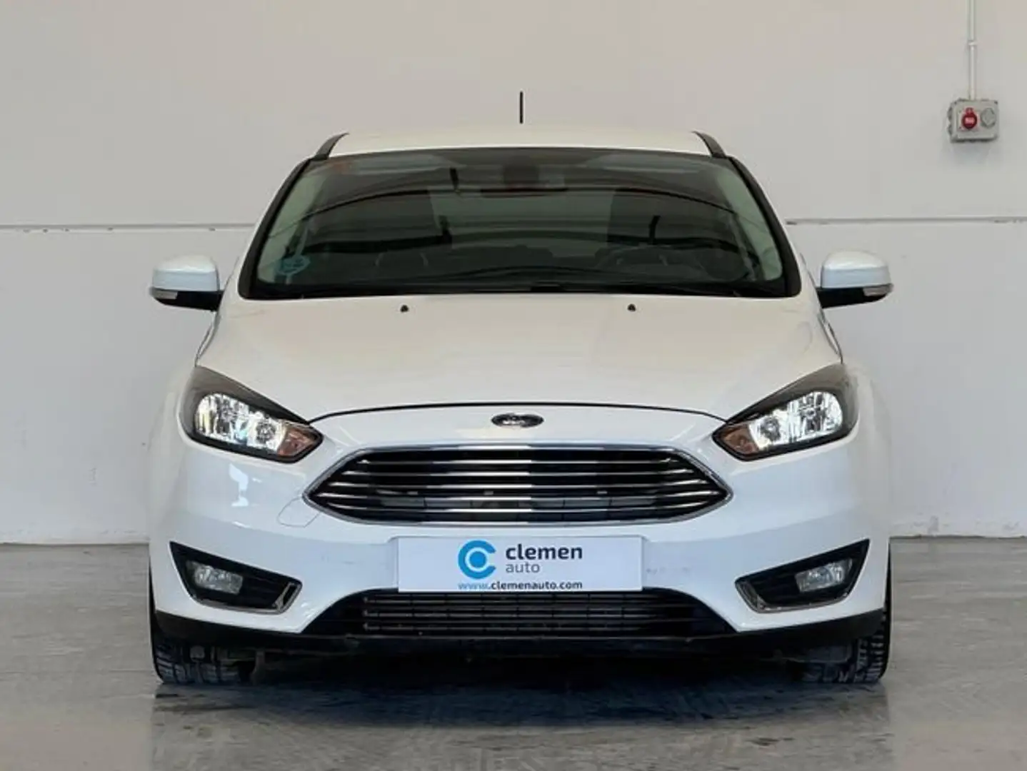Ford Focus 2.0TDCi Auto-S&S Sport Powershift 150 Weiß - 2