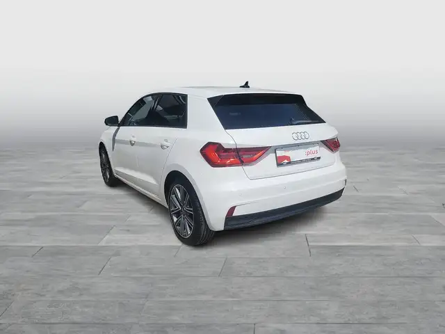 Audi A1 view 4