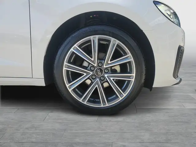 Audi A1 view 7