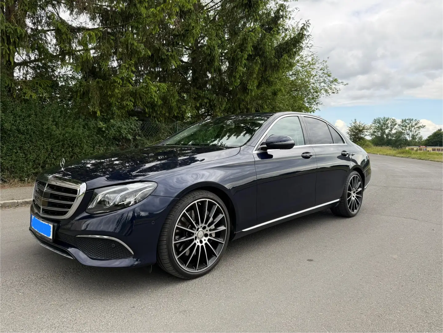Mercedes-Benz E 400 4M*9G*EXCLUSIVE*WIDE*LUFTFEDERUNG*HUD Azul - 1