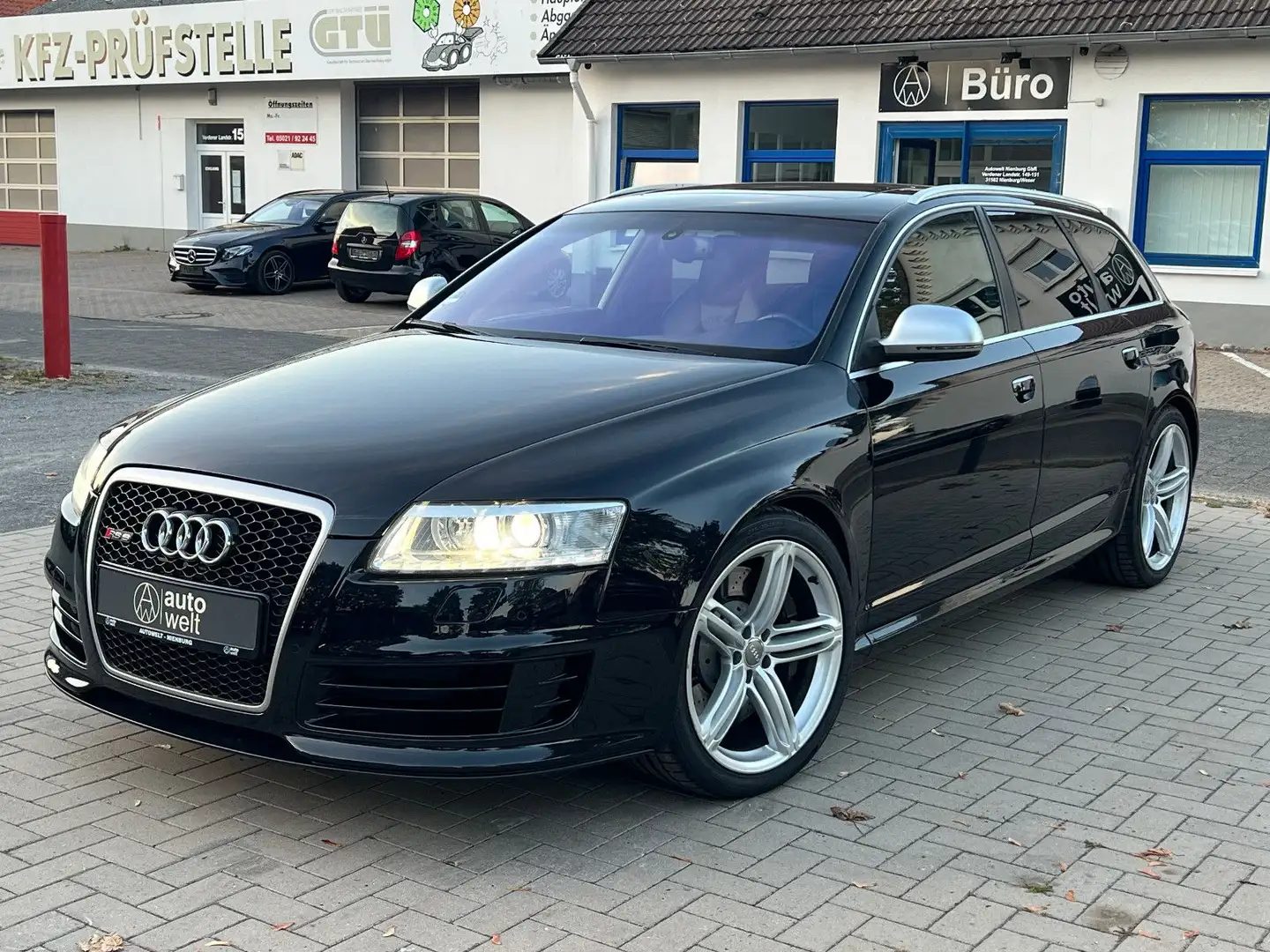 Audi RS6 Avant 5.0 TFSI Quattro, TÜV neu, Reifen neu Noir - 1