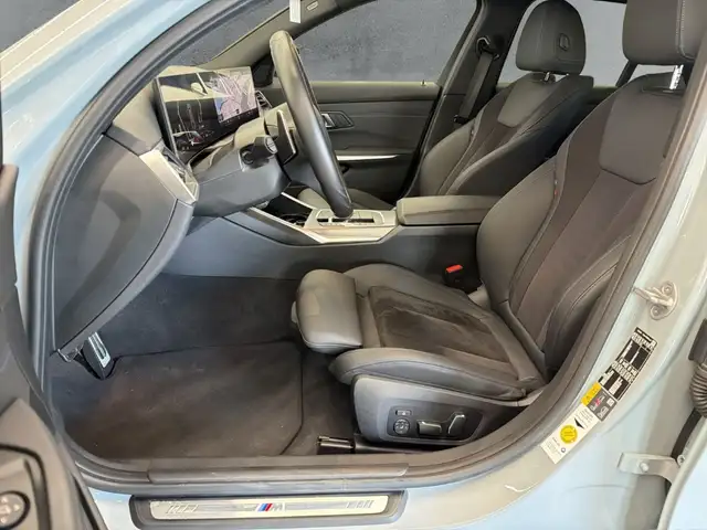 BMW M view 8