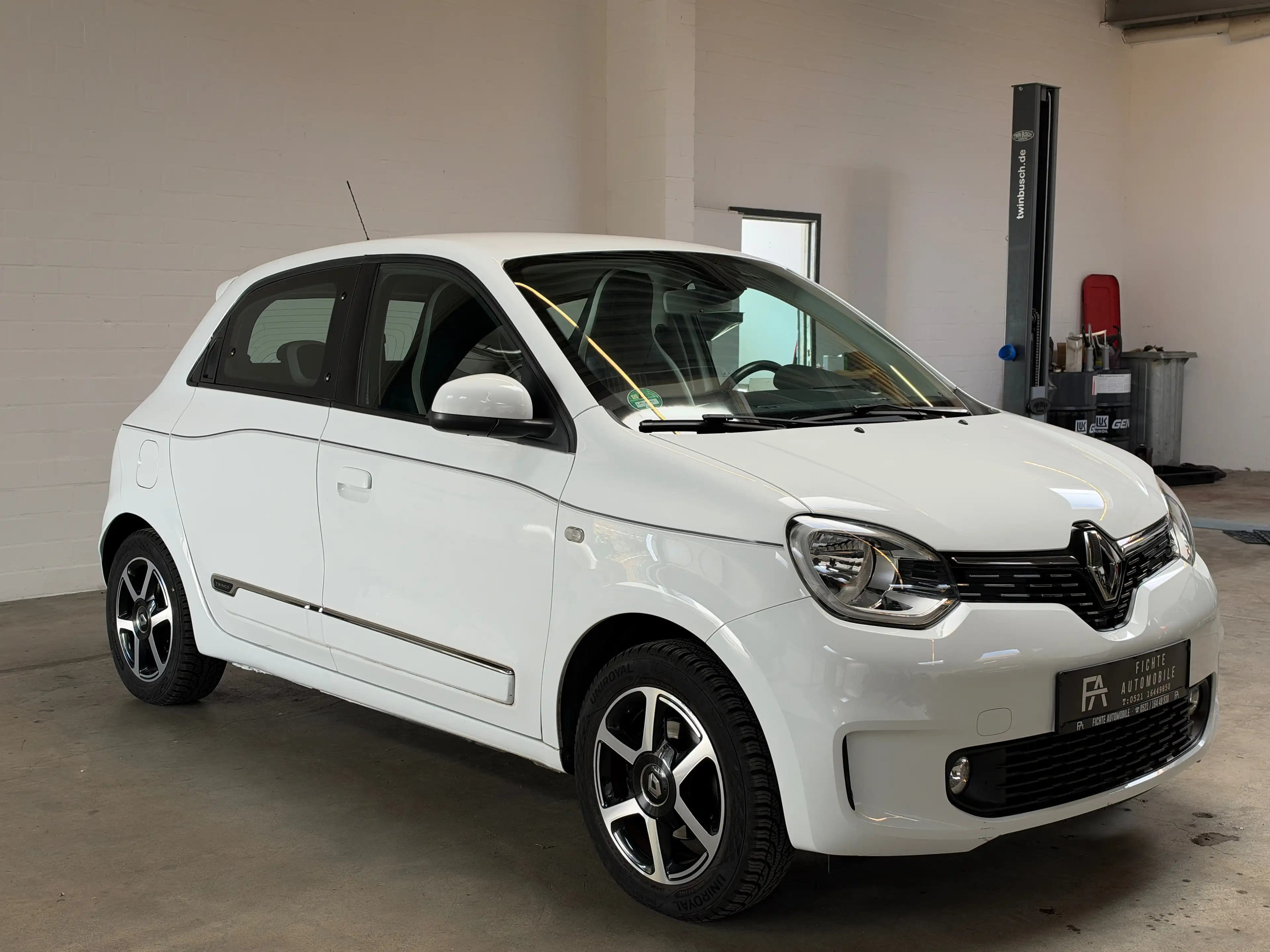 Renault Twingo Intens Automatik Klima Temp CarPlay — photo 3