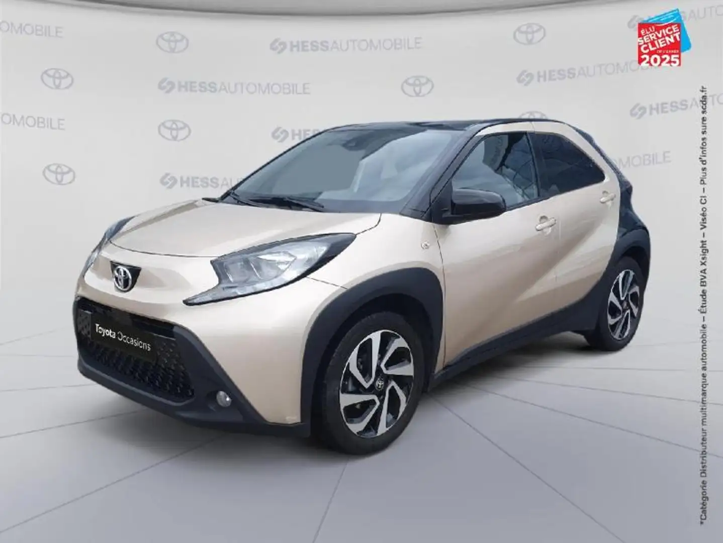Toyota Aygo X 1.0 VVT-i 72ch Design MY23 Noir - 1