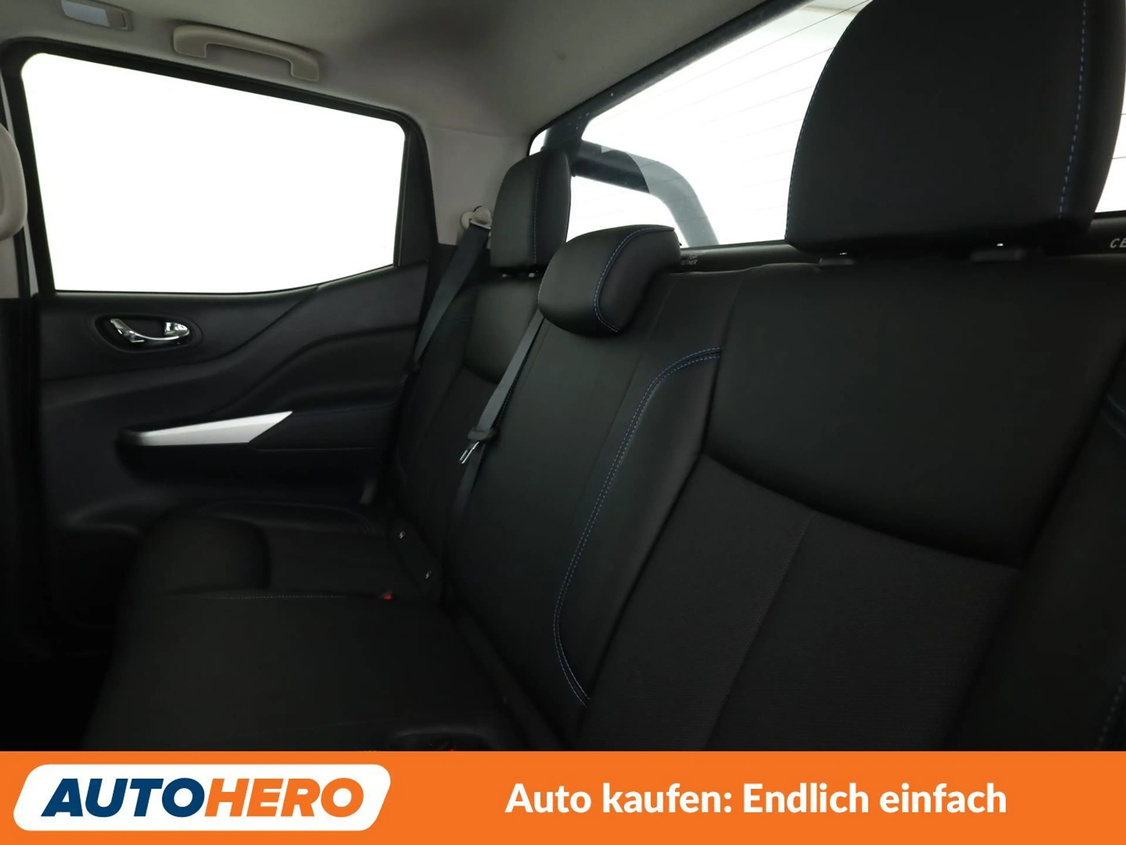 Nissan Navara 2.3 dCi N-Guard Double Cab 4x4 Aut.*CAM*NAVI* — photo 14