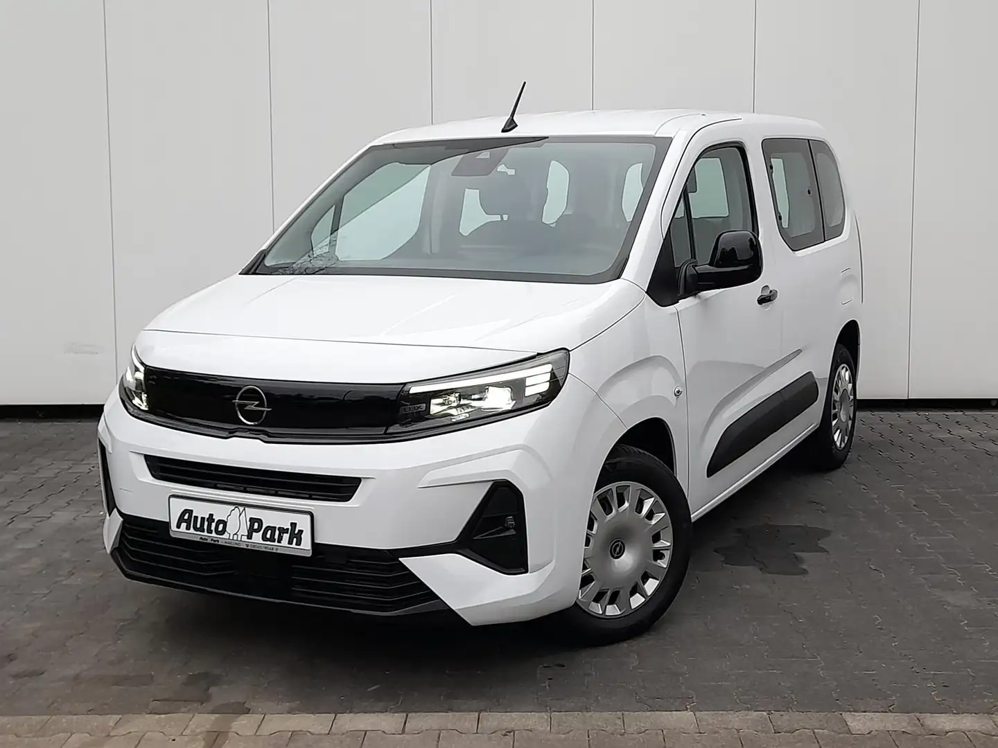 Opel Combo Life E Basis NAVI/APP~PDC~LED~GRA~DAB~MFL Wit - 2
