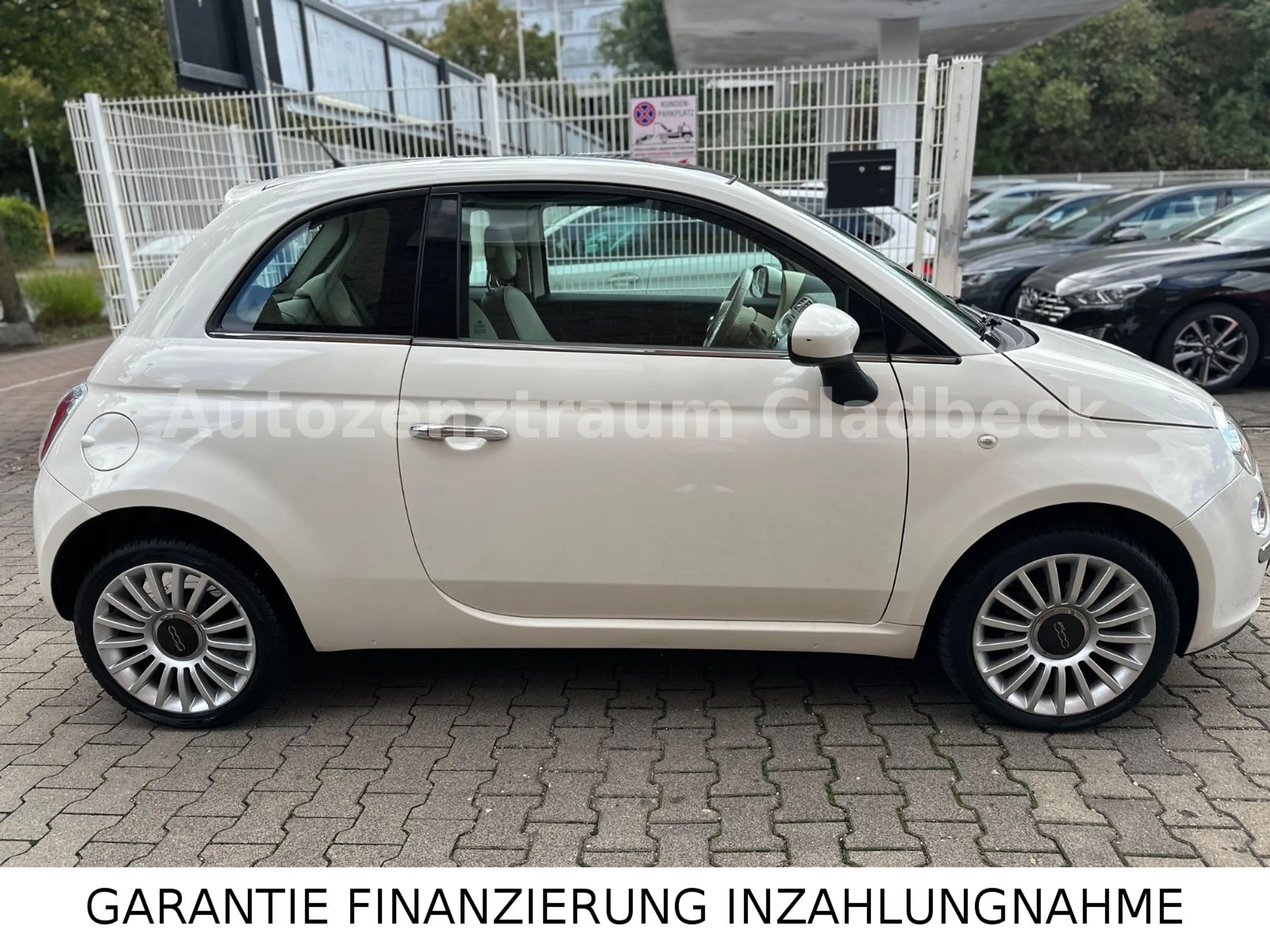Fiat 500 *PANORAMA*GARANTIE*TÜV NEU* — photo 11