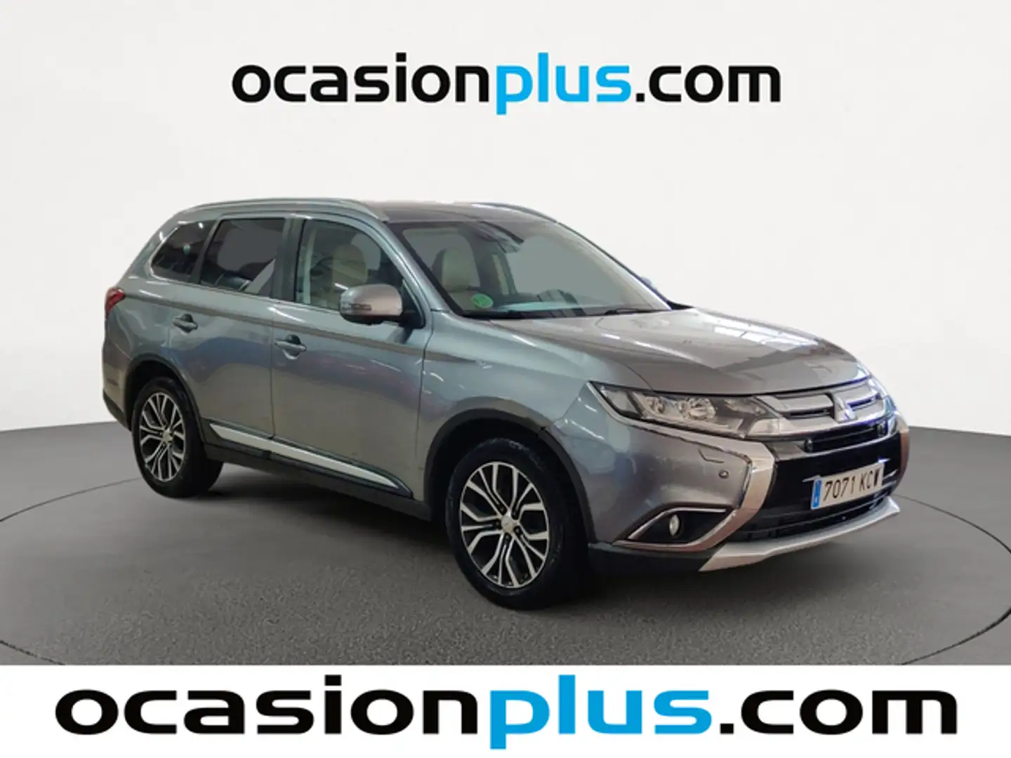 Mitsubishi Outlander 220DI-D Kaiteki 6AT 4WD Gris - 2