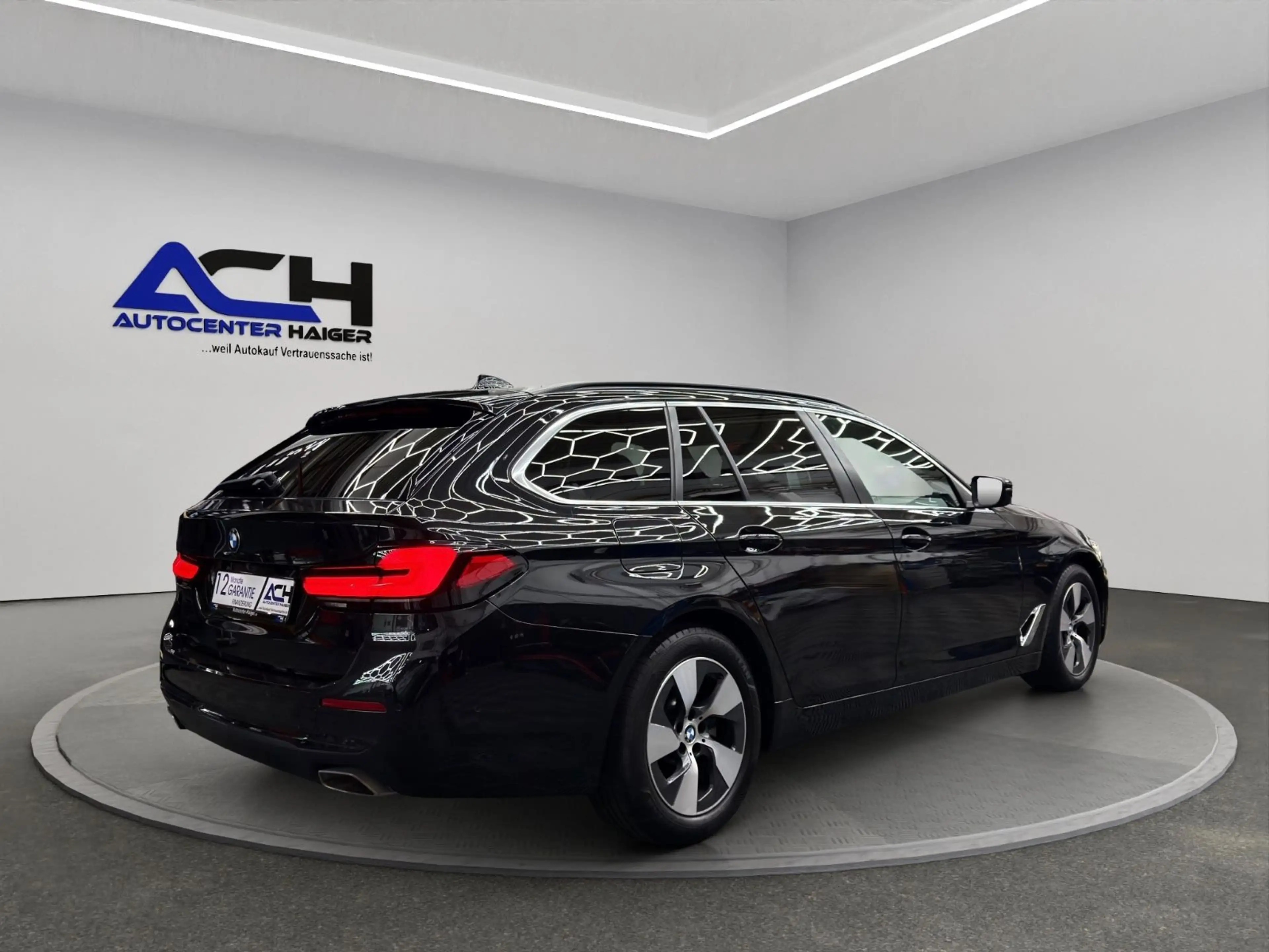 BMW 520 d Touring Steptronic LED*DRIVINGASS*GARANTIE — photo 14