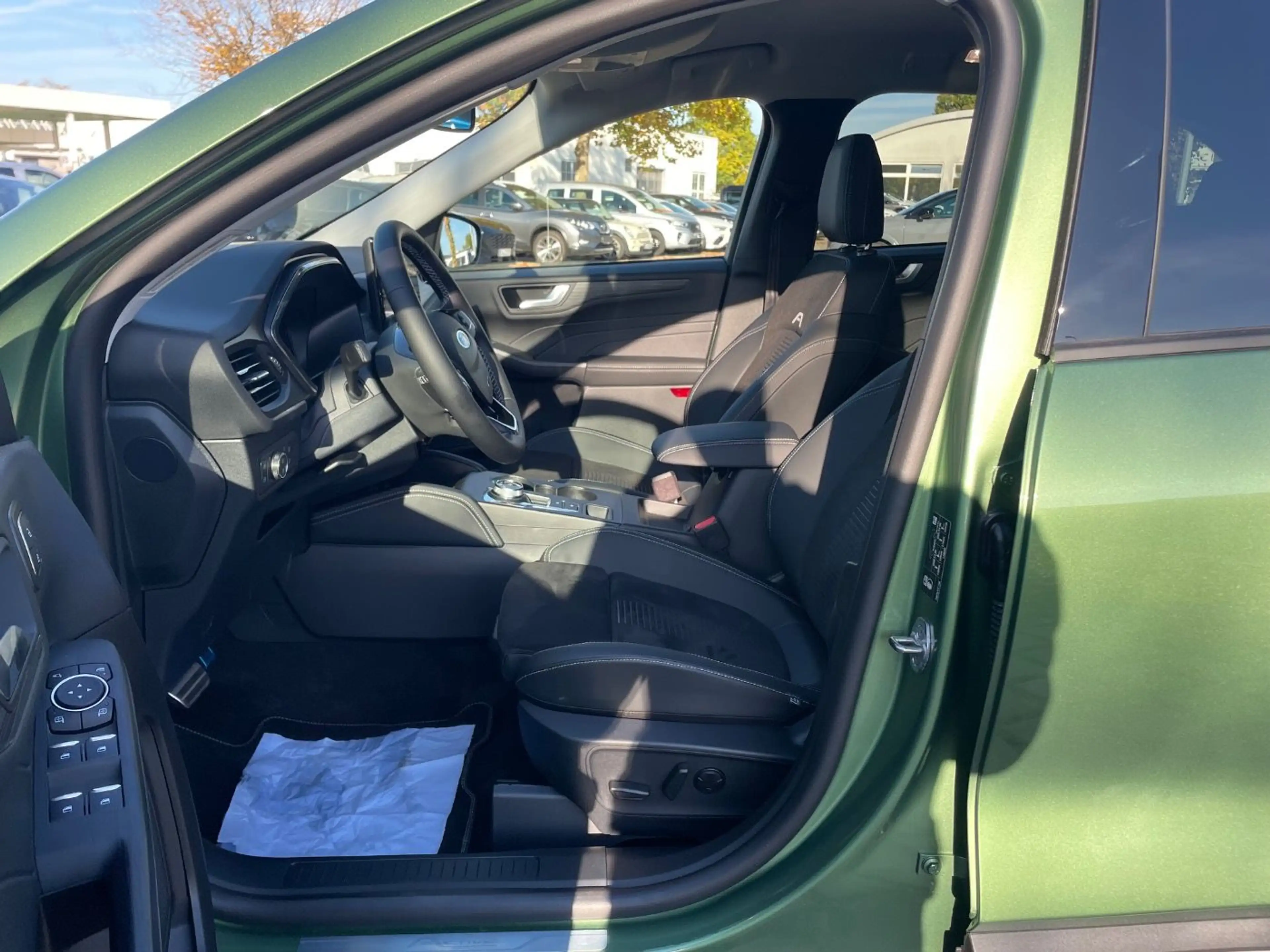 Ford Kuga Active X 2.5 Hybrid AWD PANO*IACC*AHK*360* — photo 25