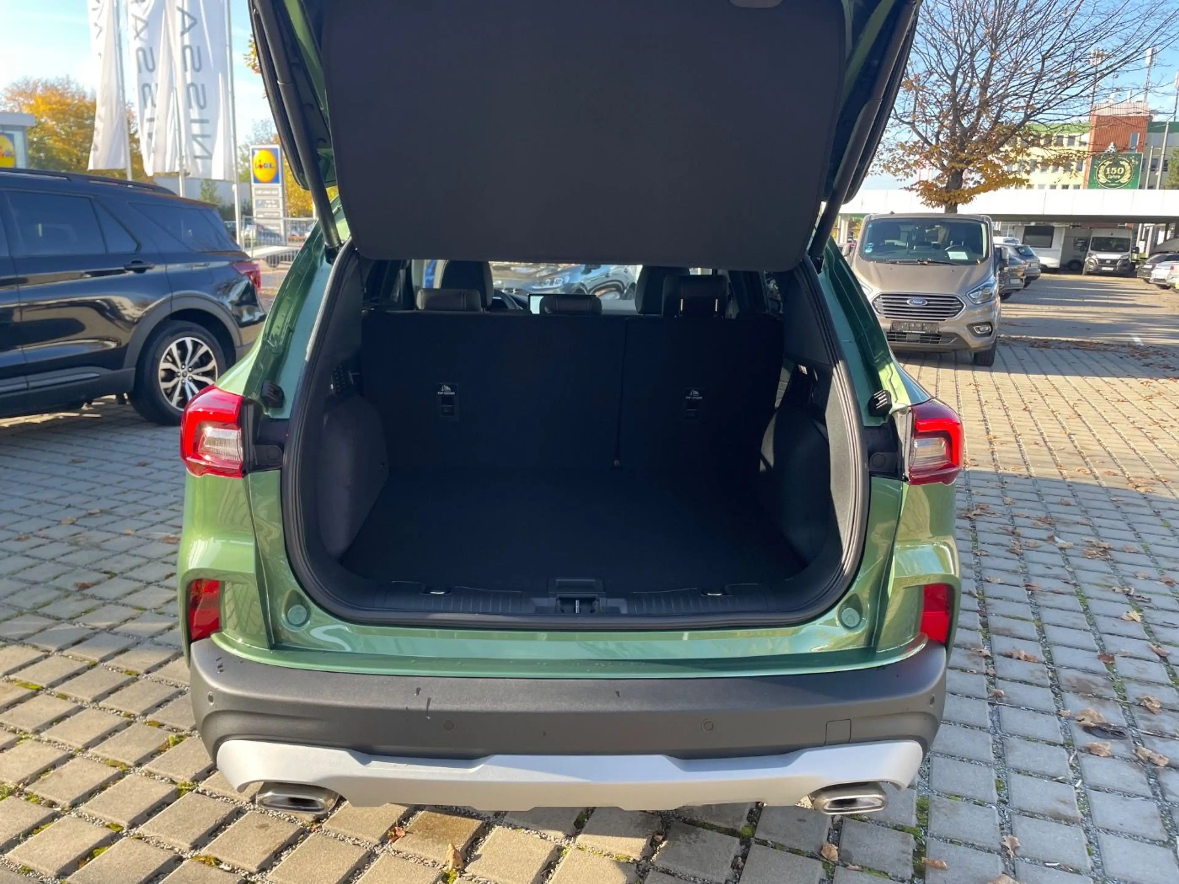 Ford Kuga Active X 2.5 Hybrid AWD PANO*IACC*AHK*360* — photo 29