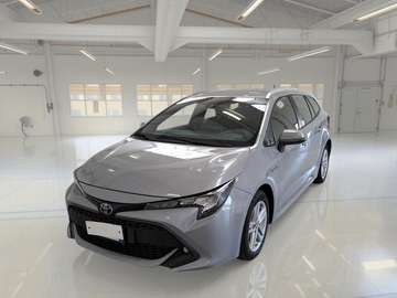 TS HYBRID BUSINESS STATION WAGON